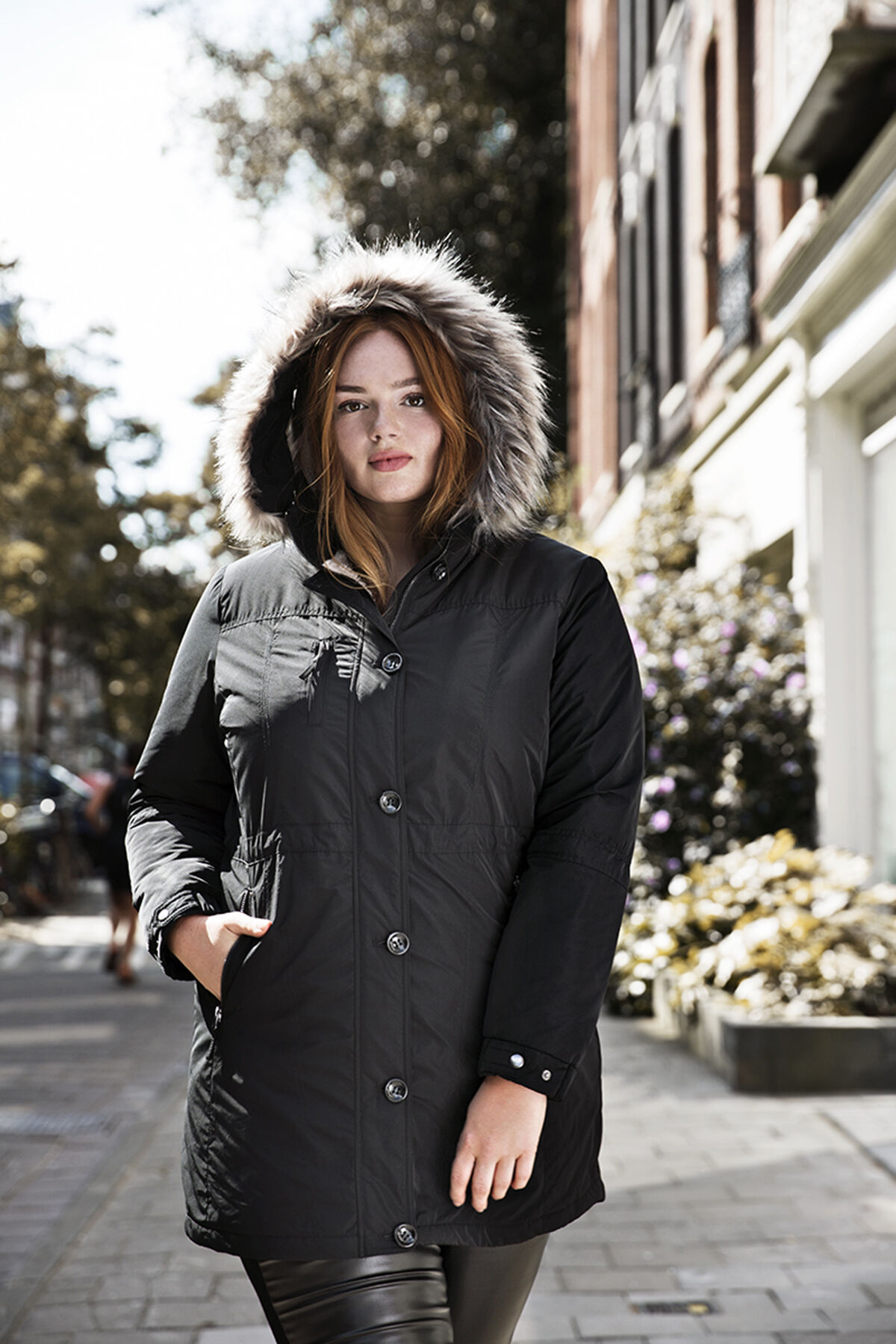 Parka &agrave; capuche image number 3