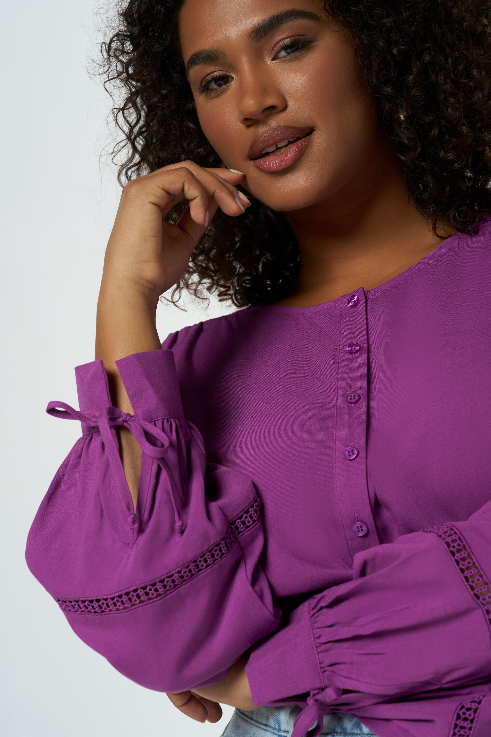 Blouse met details op de mouwen image number 4