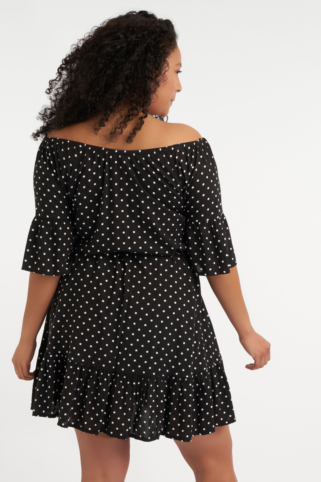 Off shoulder jurk met print image number 3
