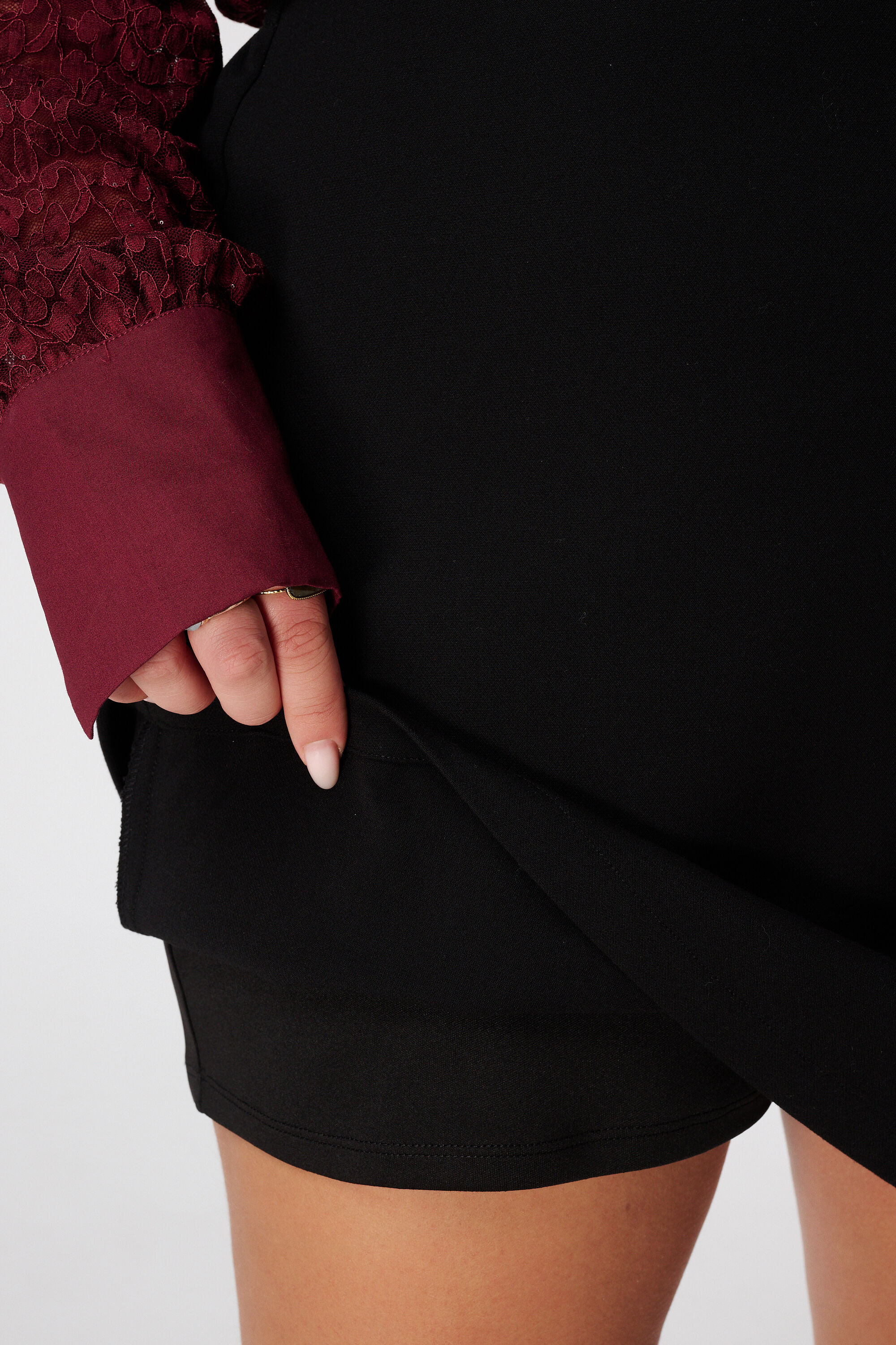 Rokje met overslag look en elastische taille image number 6