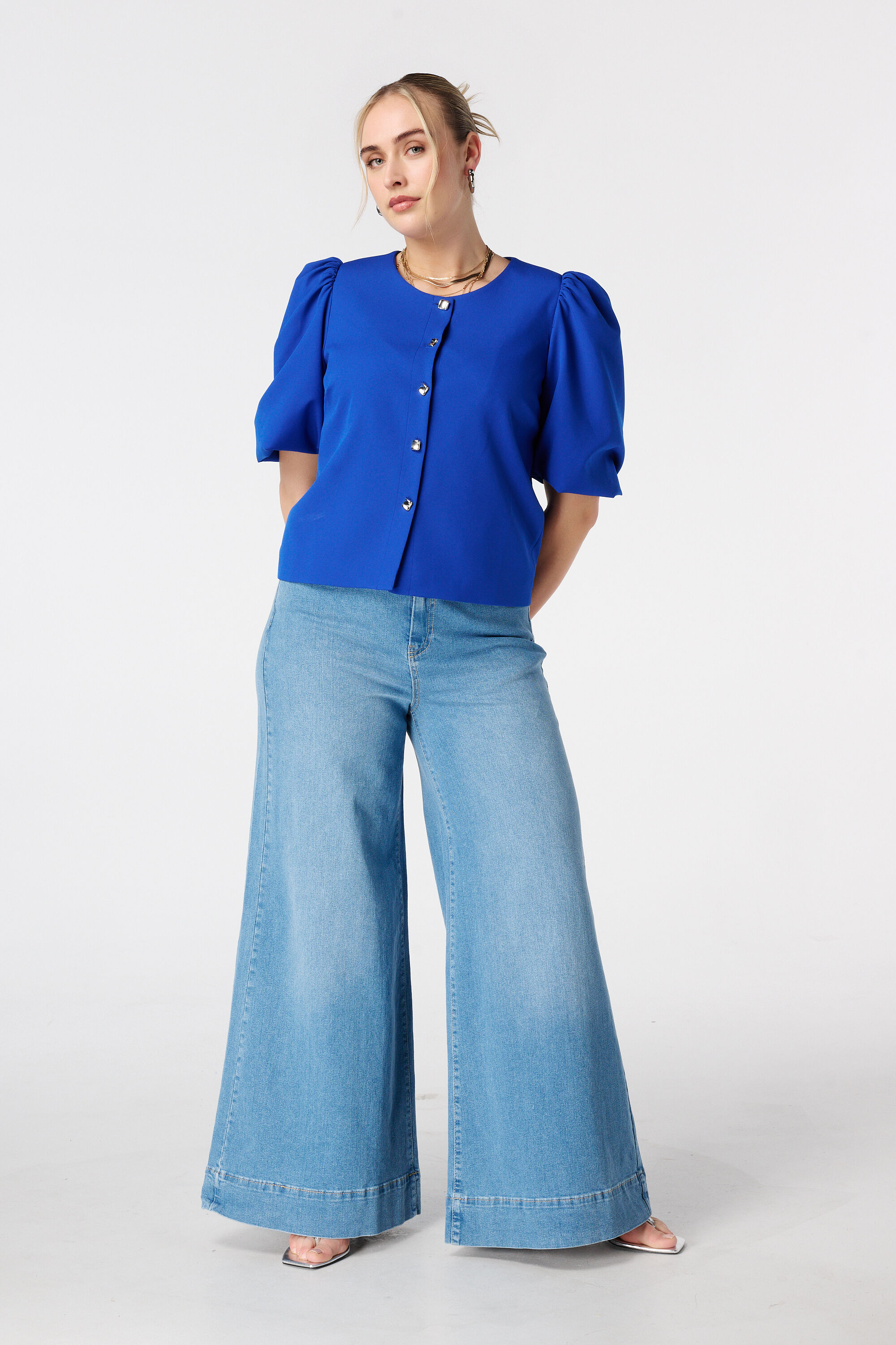 Blazer met korte pofmouw image number 5