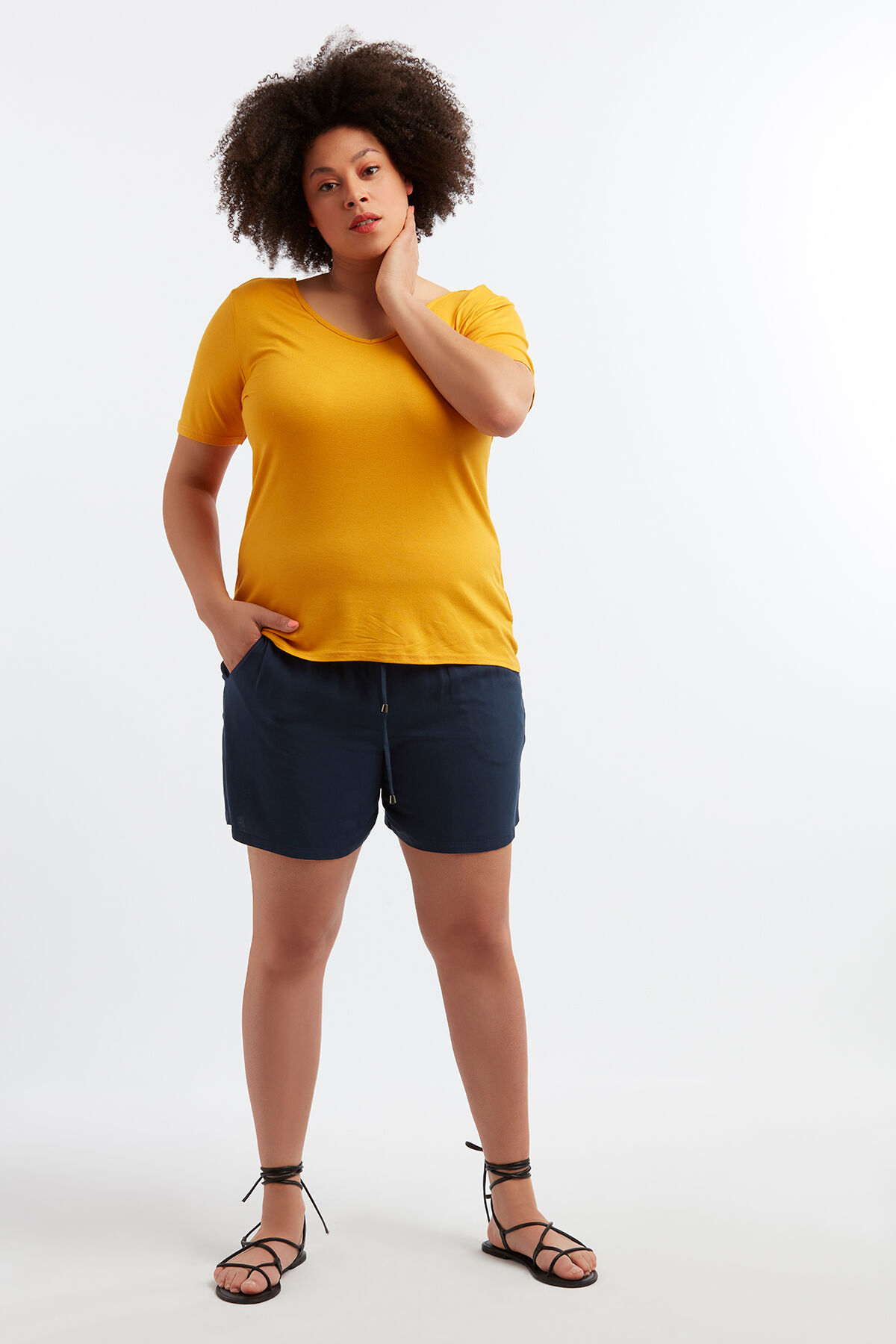 T-shirt met rugdetail image number 0