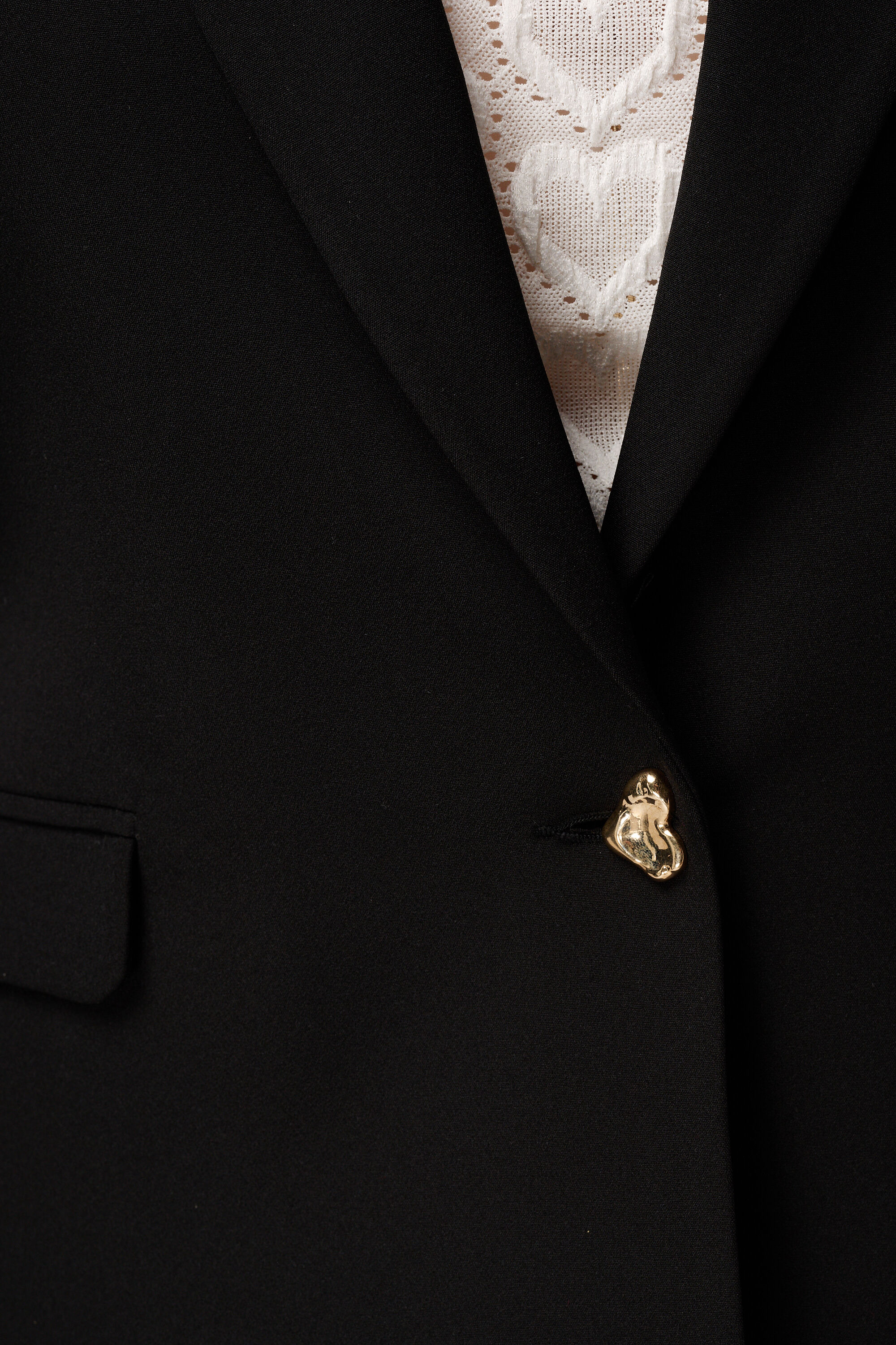 Blazer court image number 6