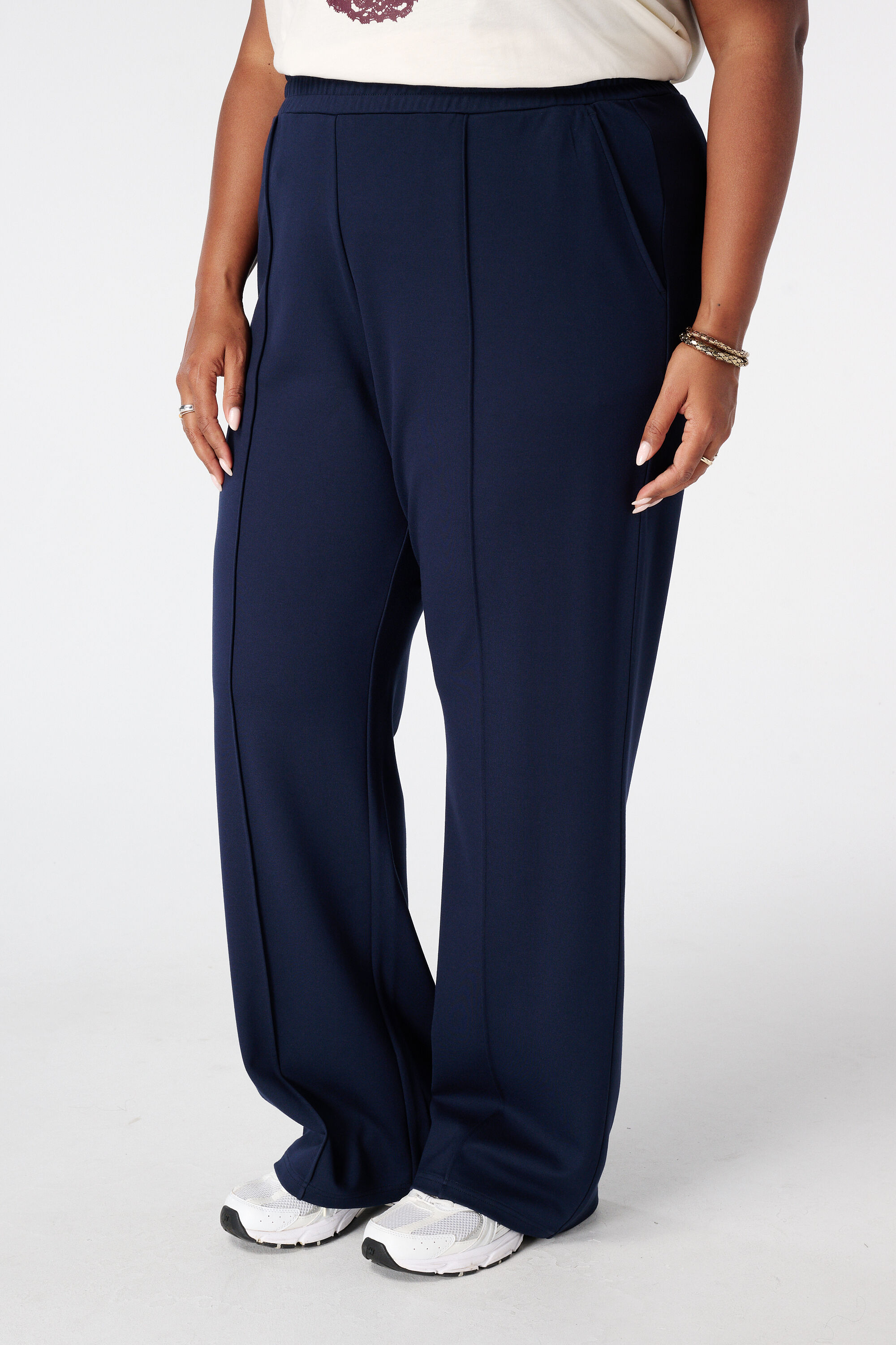 Pantalon wide leg avec taille &eacute;lastique image number 5
