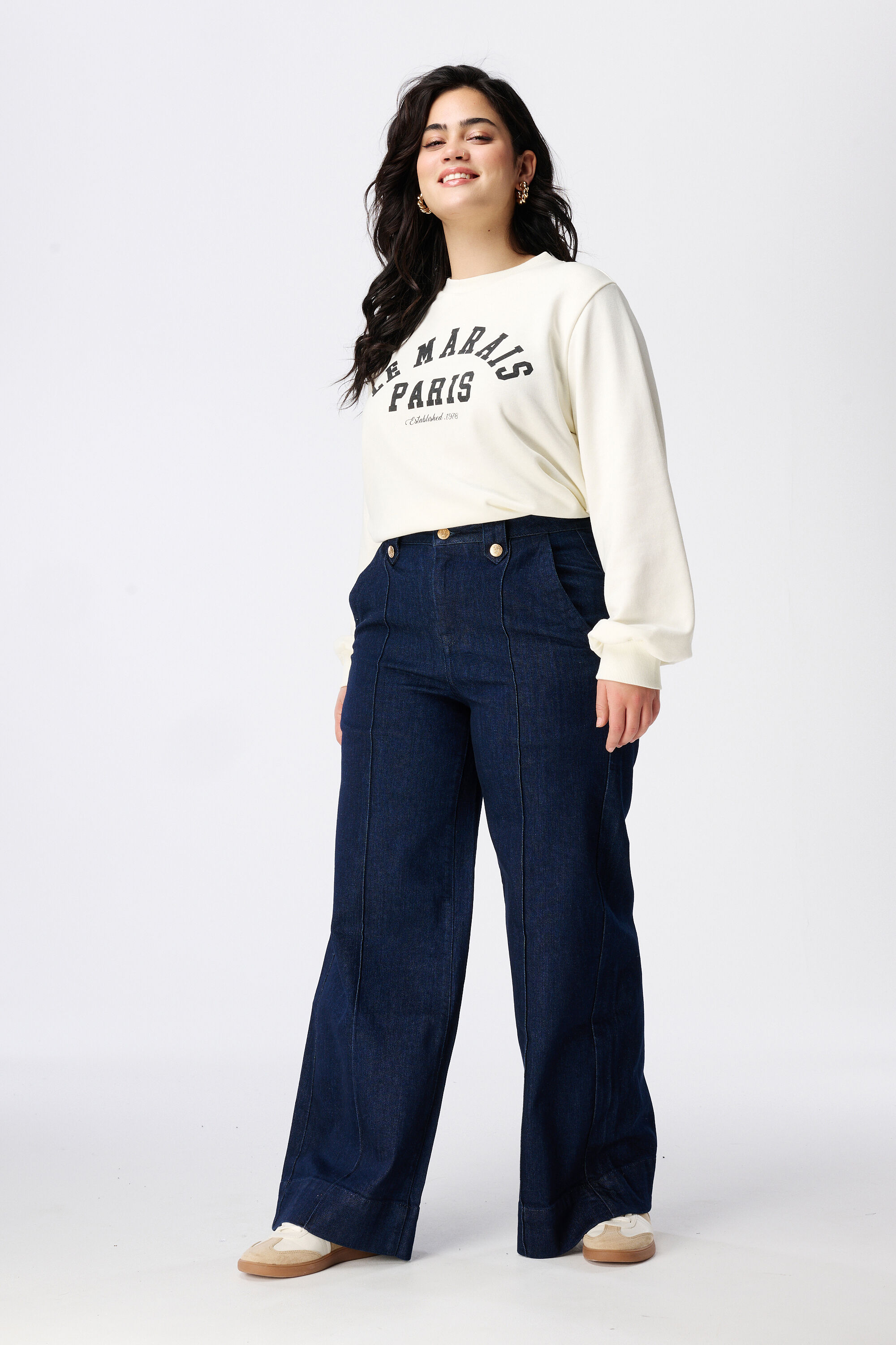 Pull avec inscription image number 5