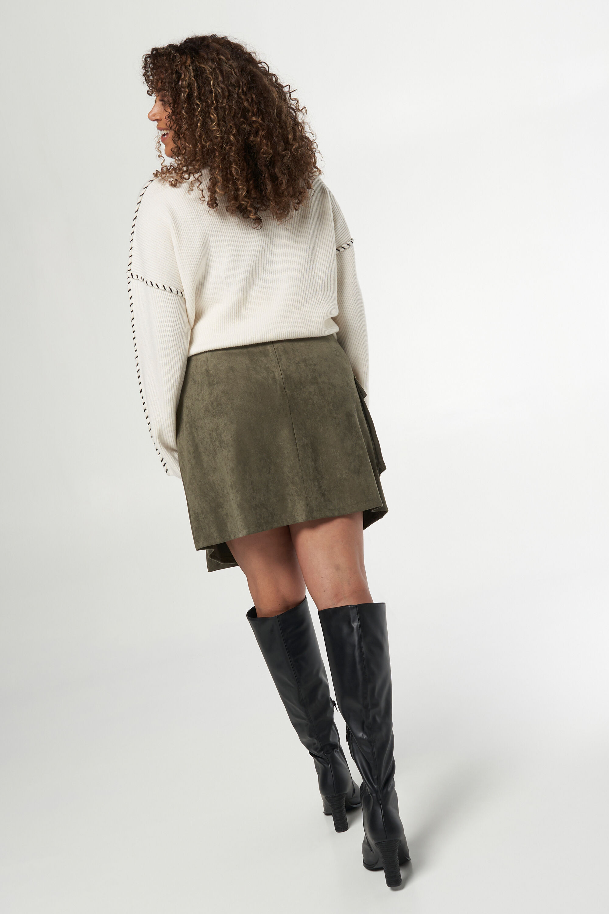 Trui met stiksels image number 3