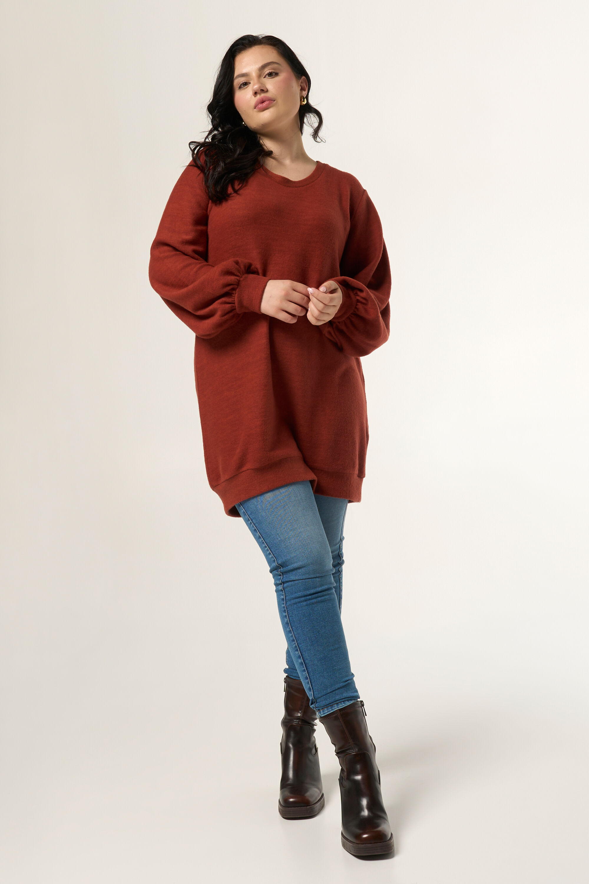 Lange trui met ballonmouwen image number 5