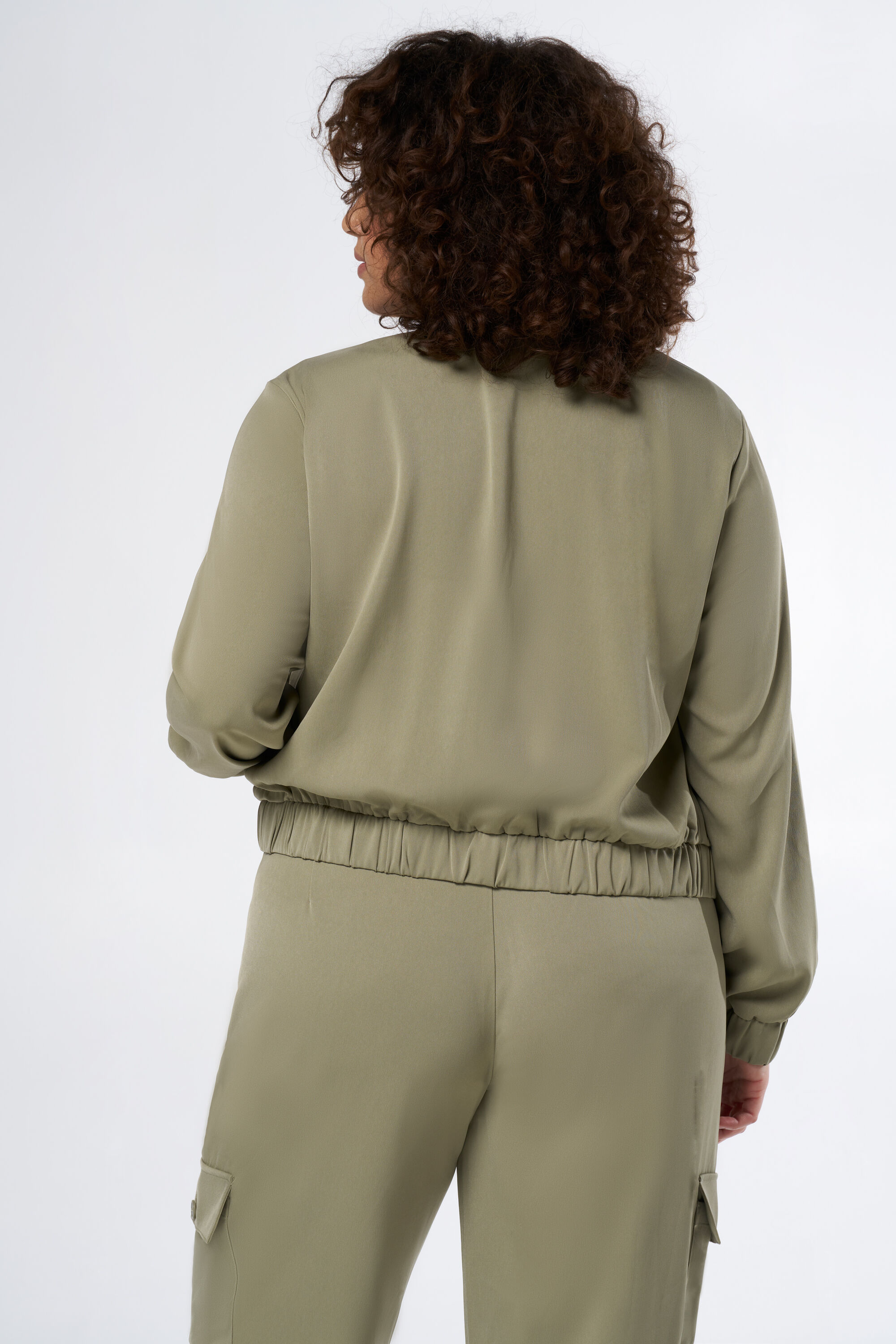 Bomberjack met zakken image number 3