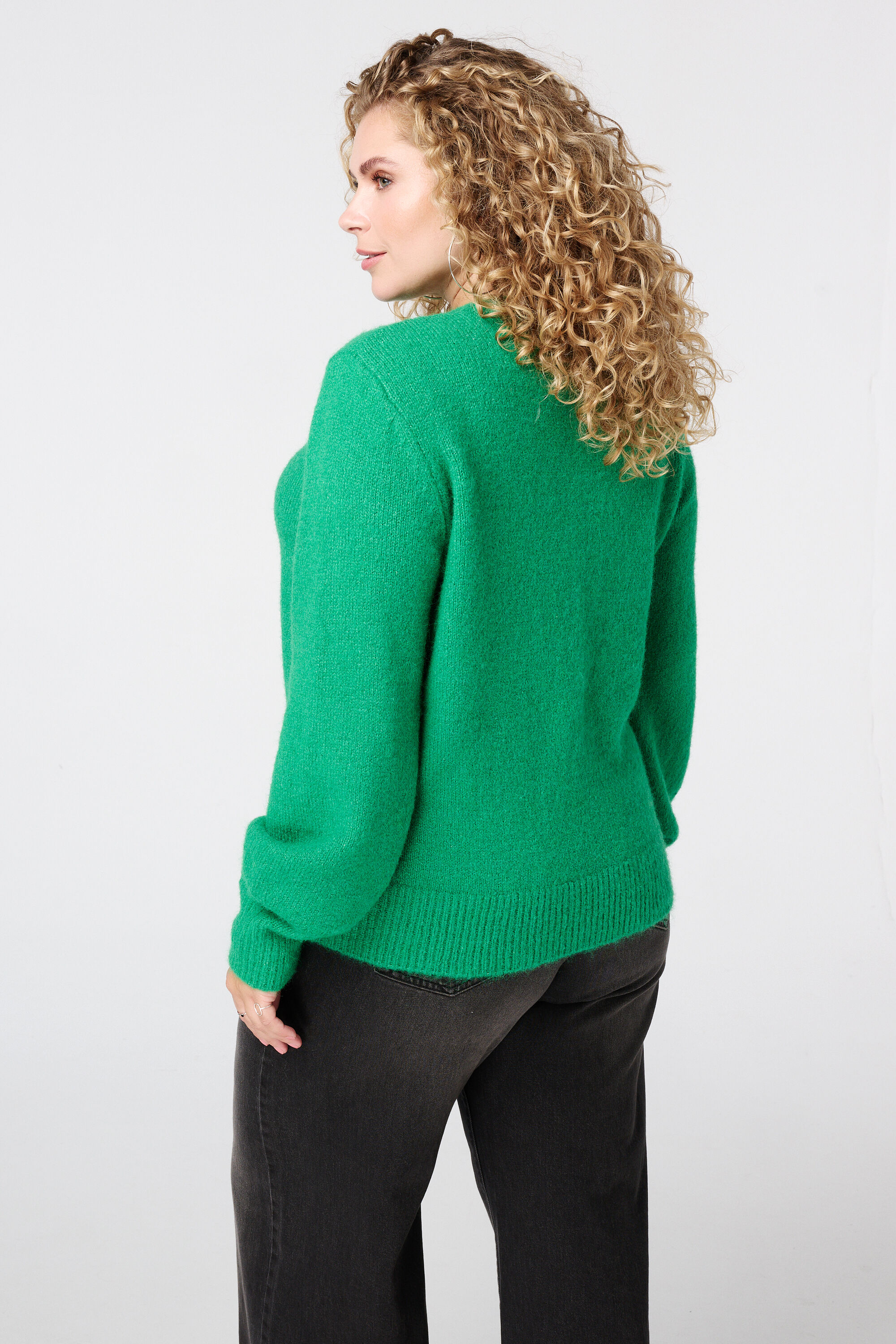 Fijn gebreid vest met knoopsluiting image number 3