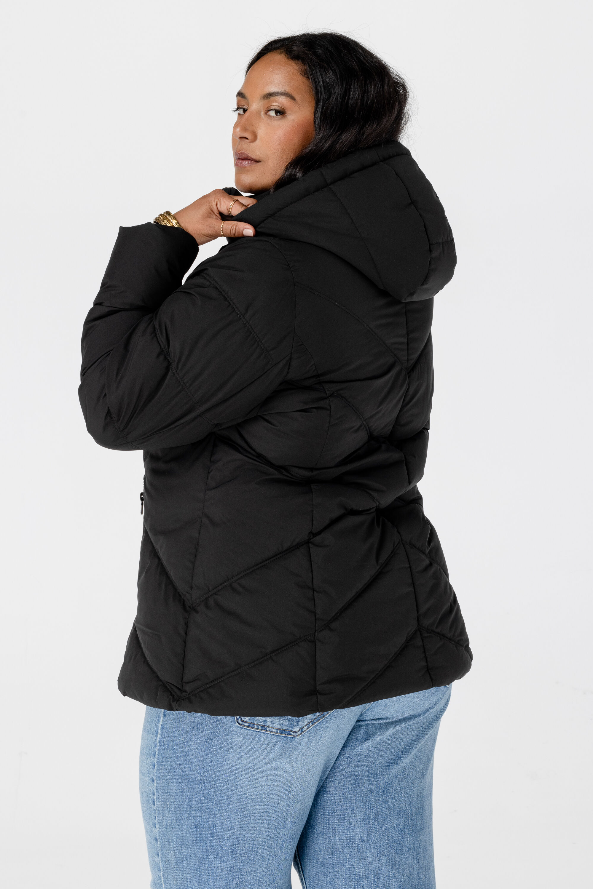 Veste matelass&eacute;e &agrave; capuche image number 3