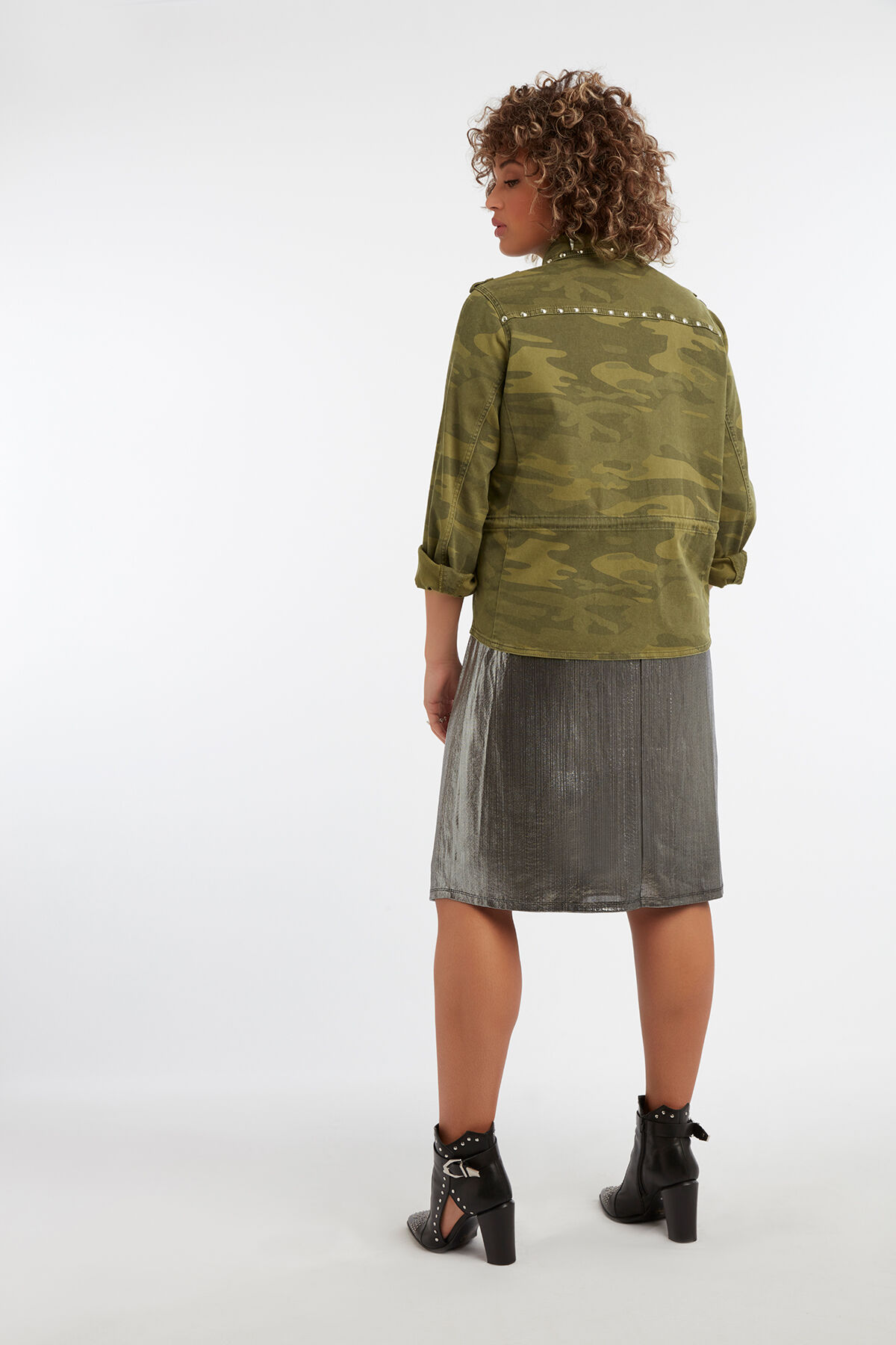 Camouflage jacket image number 7