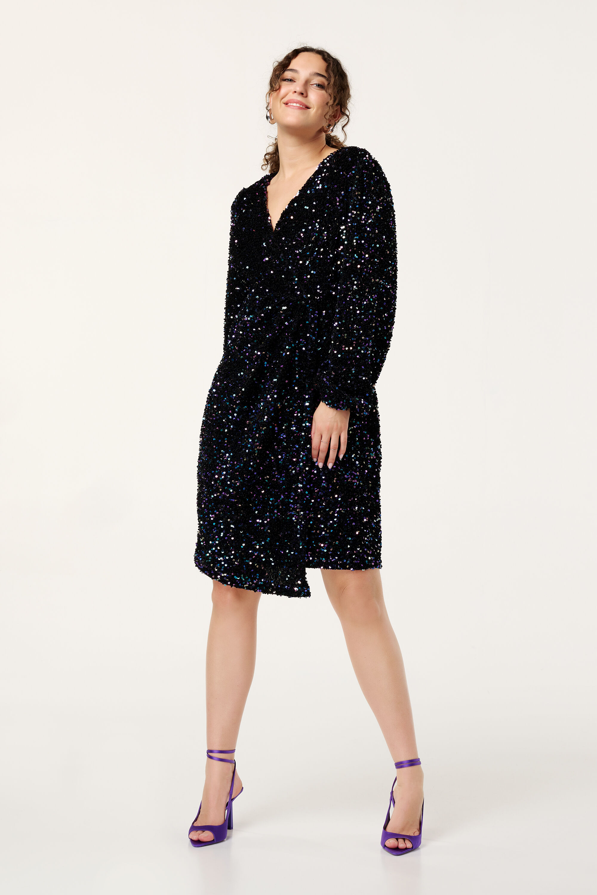 Jurk met pailletten image number 5