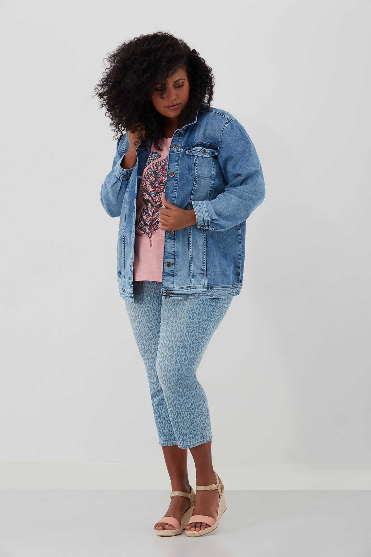 Veste en demin surdimensionn&eacute;e image number 3