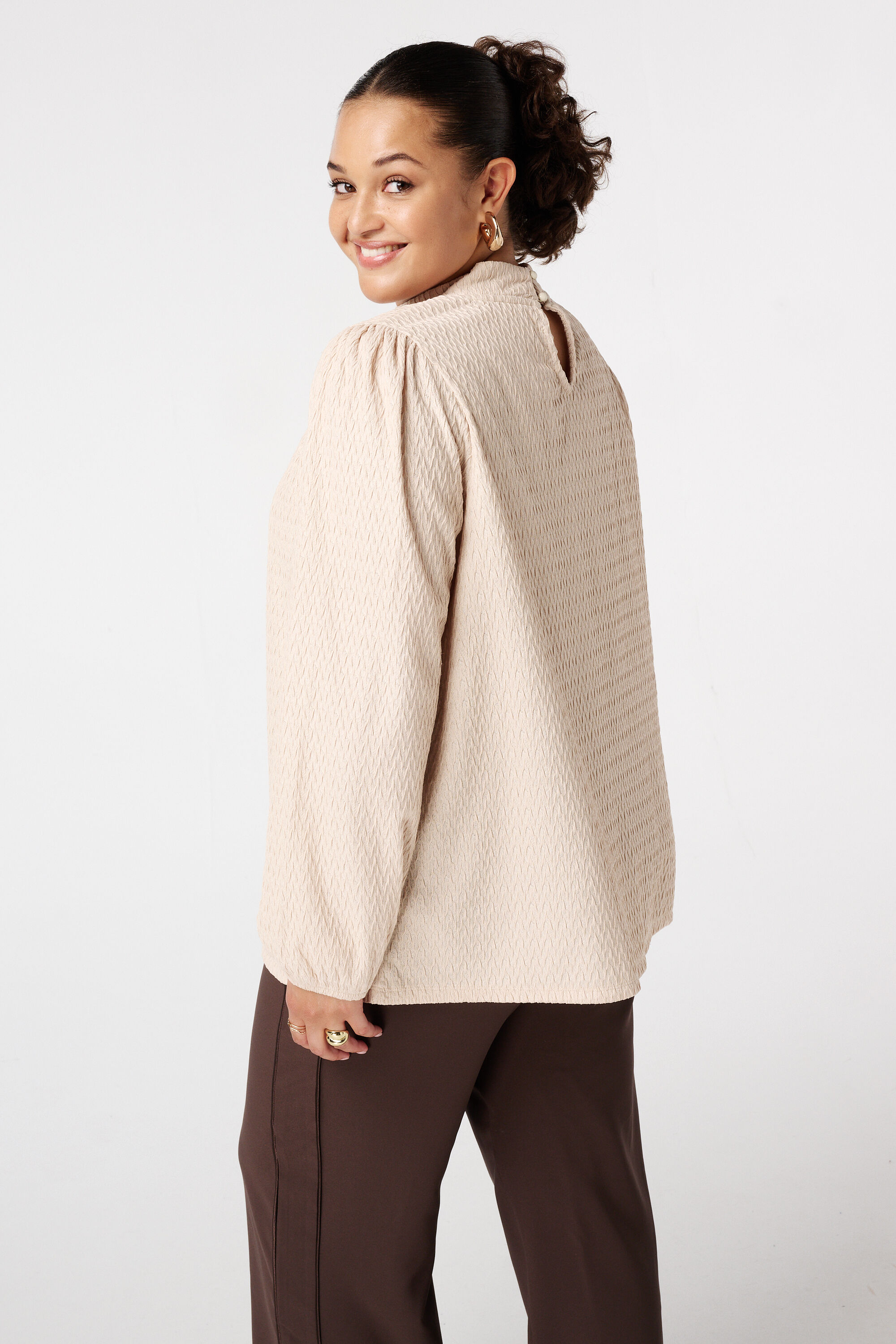 Top met structuur image number 3