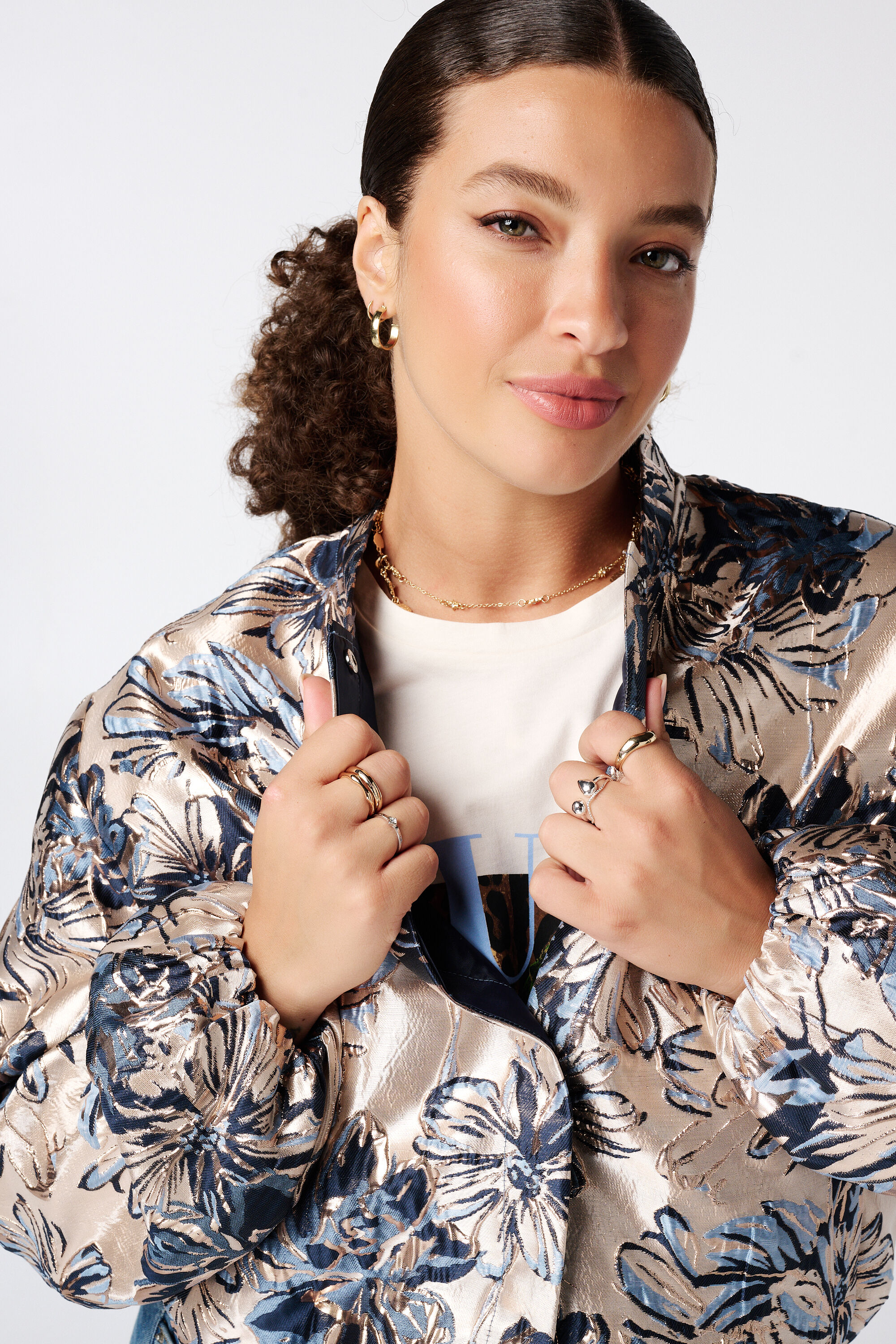 Jacquard bomber jacket image number 4