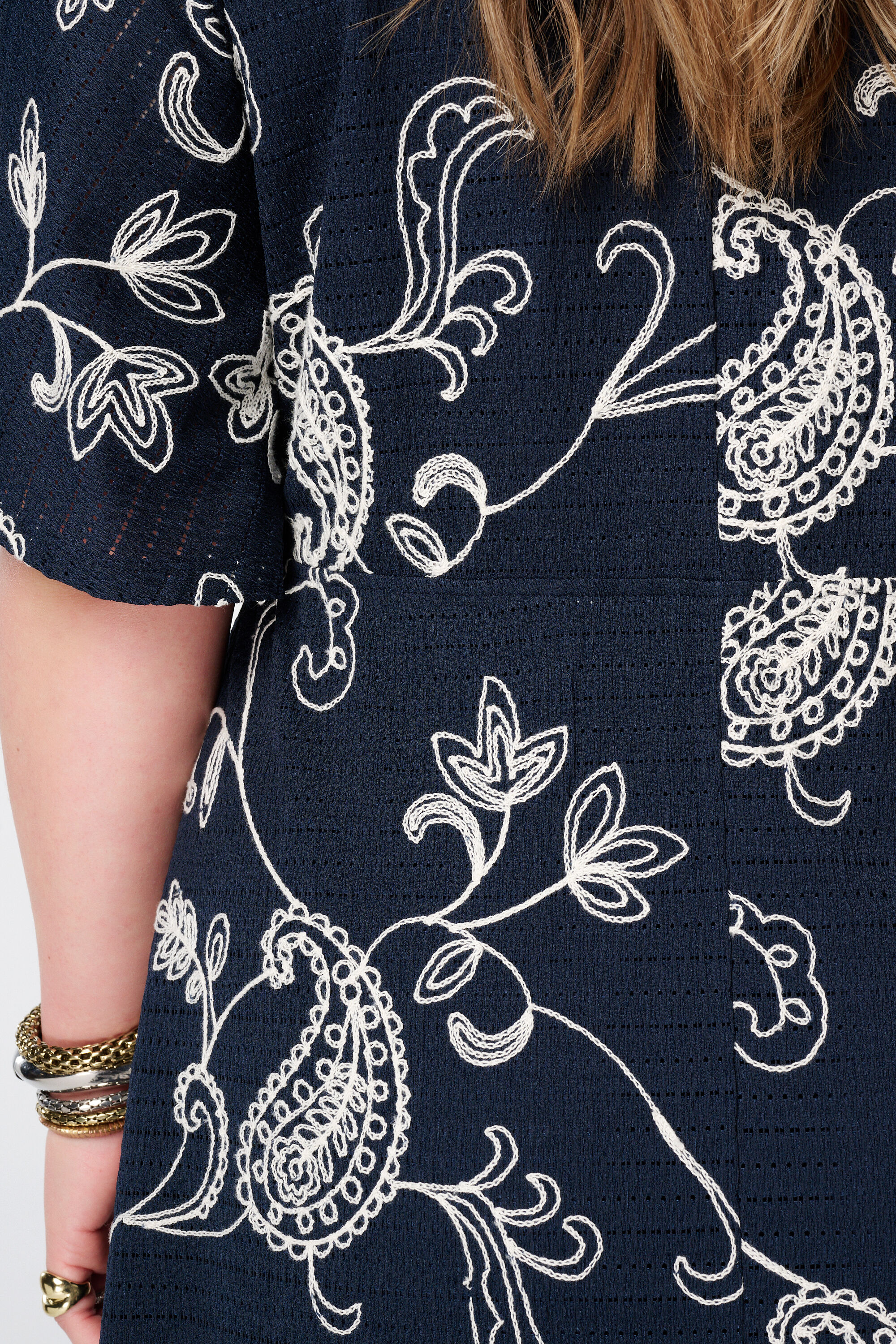 Robe courte &agrave; manches papillon image number 6