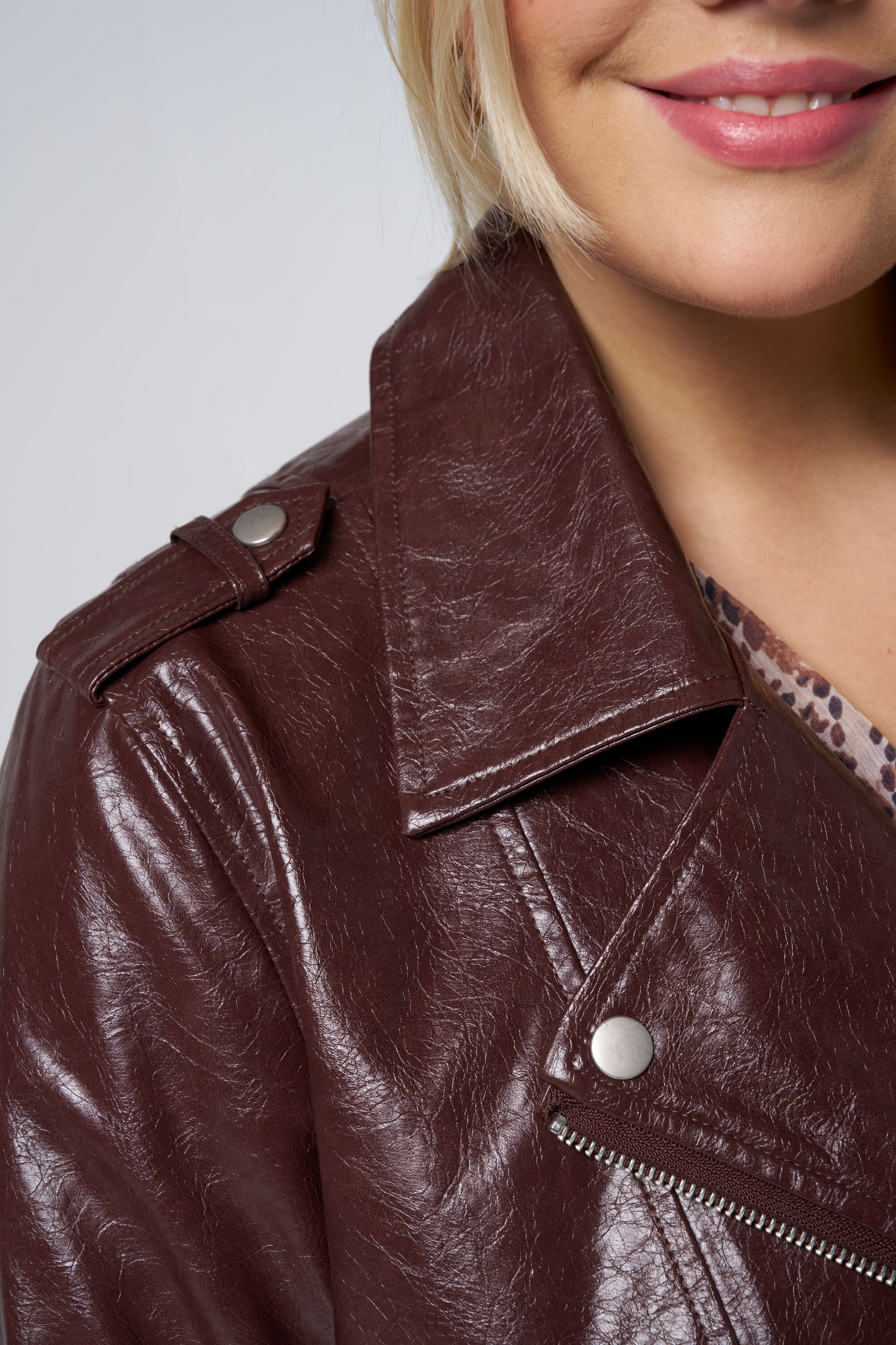 Leerlook jasje  image number 4