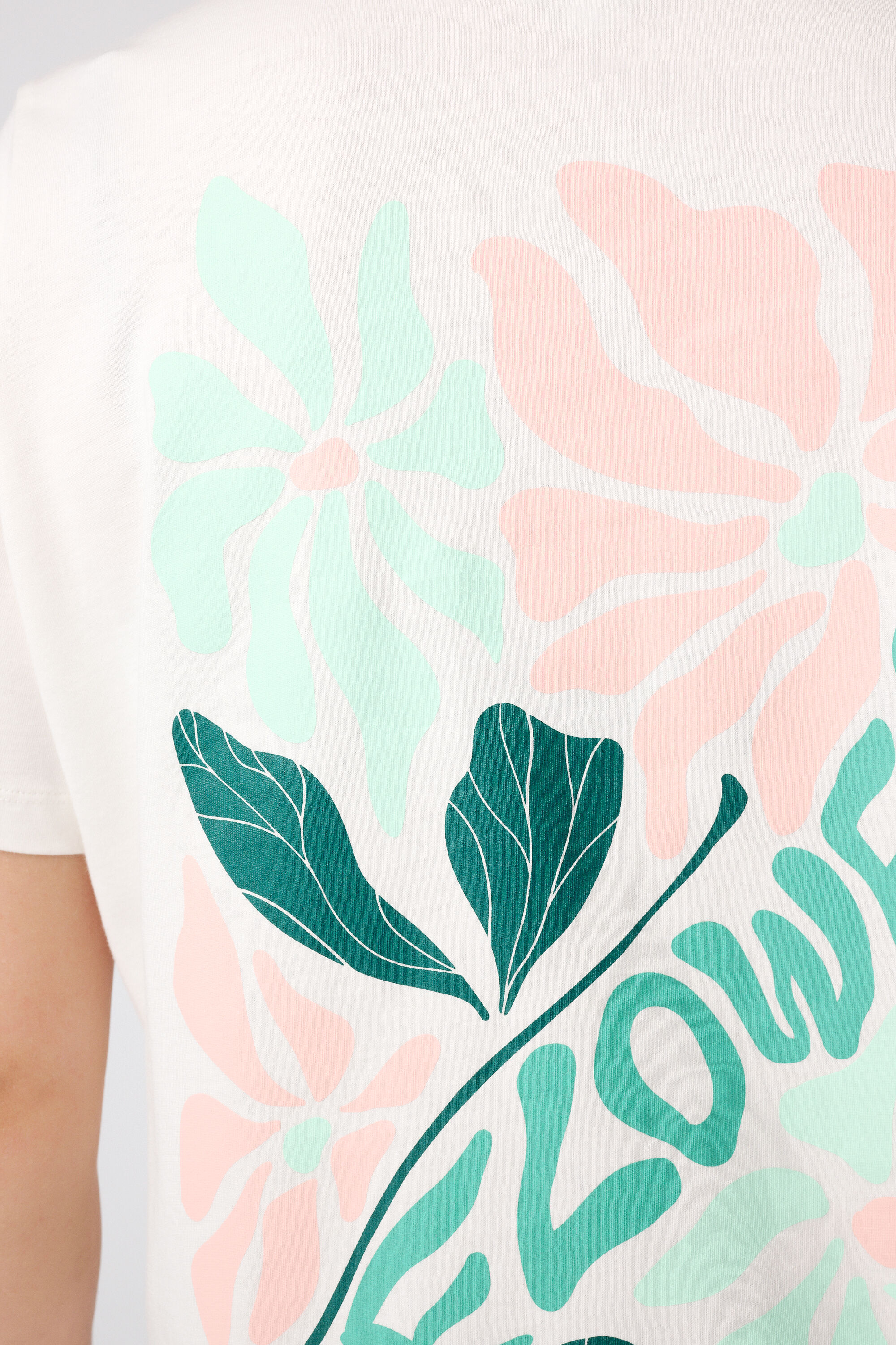 T-shirt met flowerprint image number 6