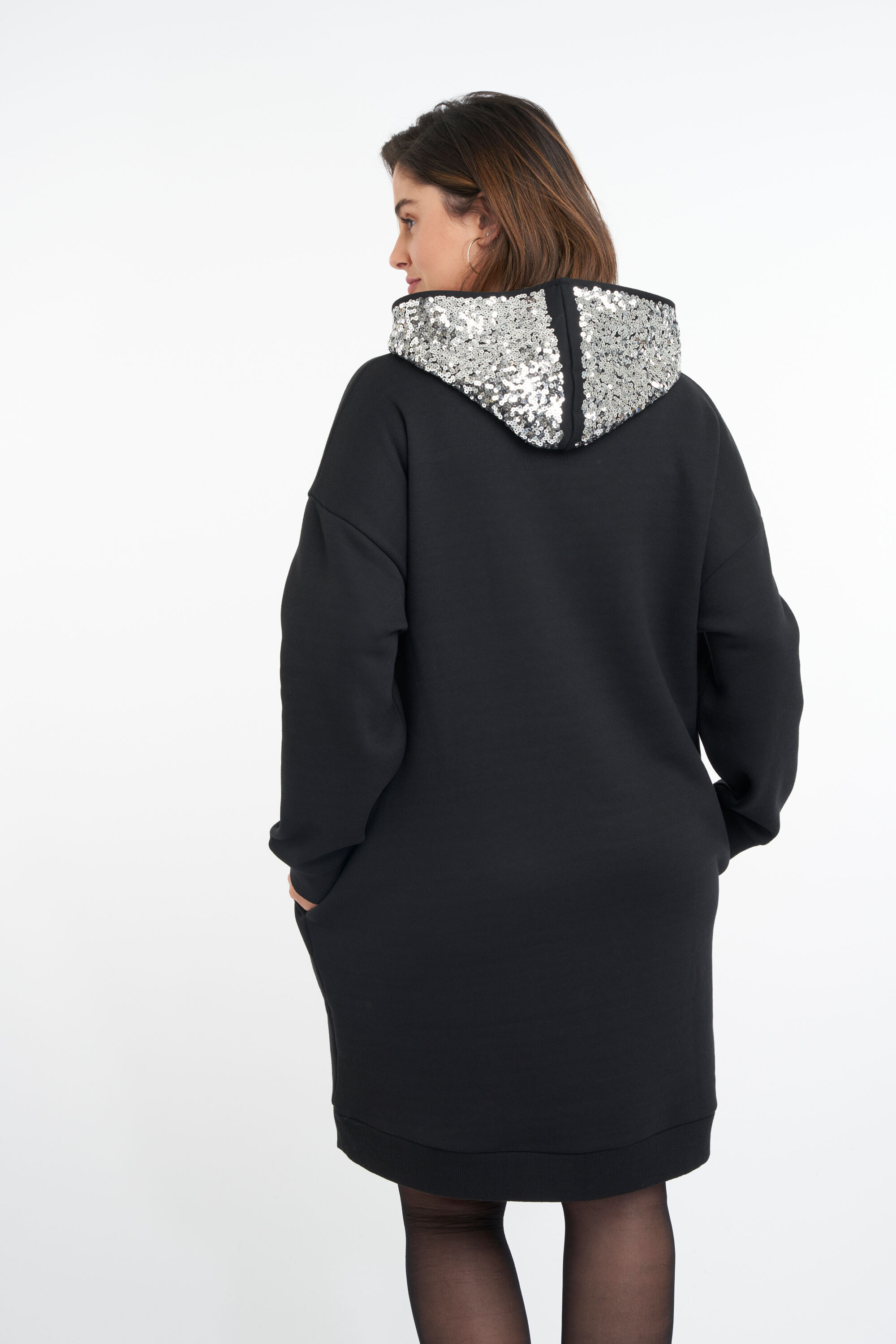 Sweater jurk met pailletten image number 3