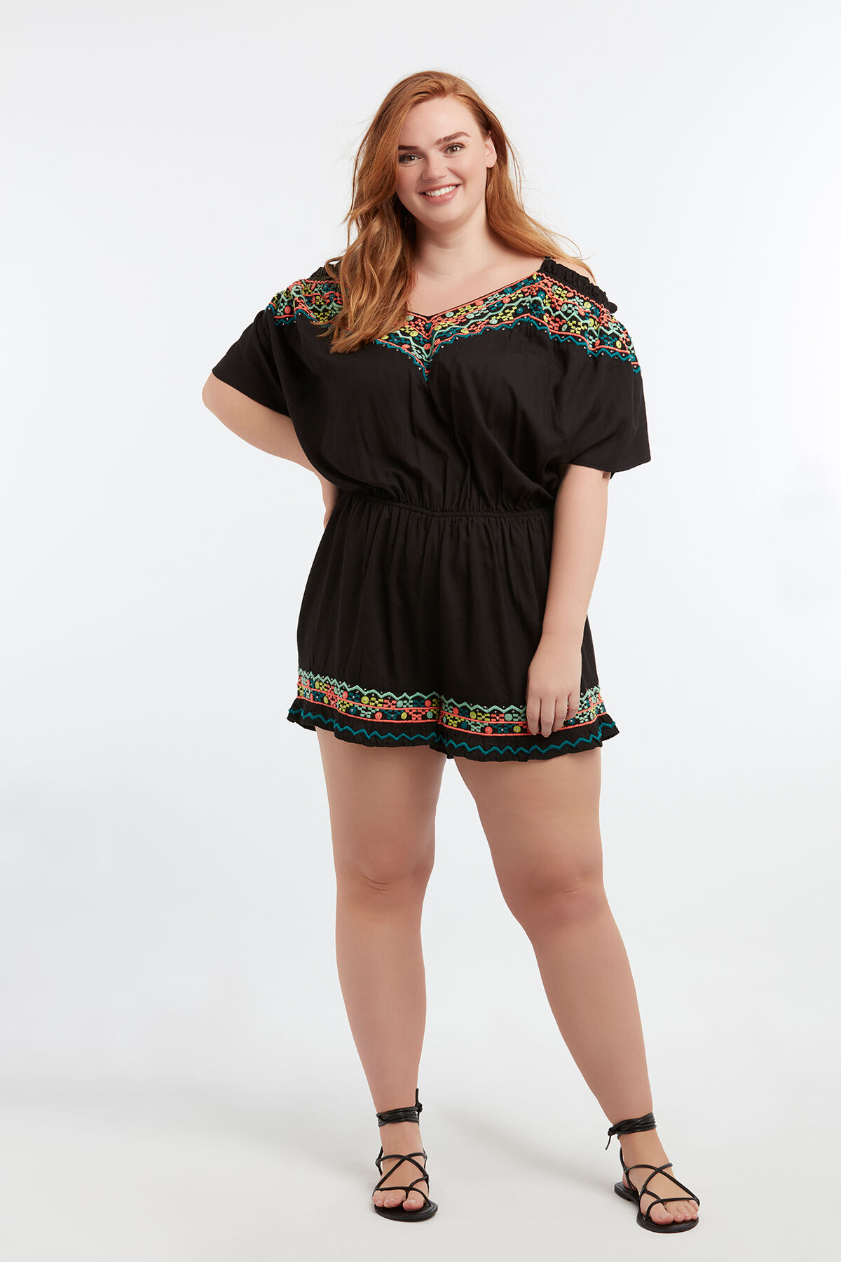 Combishort &agrave; &eacute;paules ajour&eacute;es image number 3