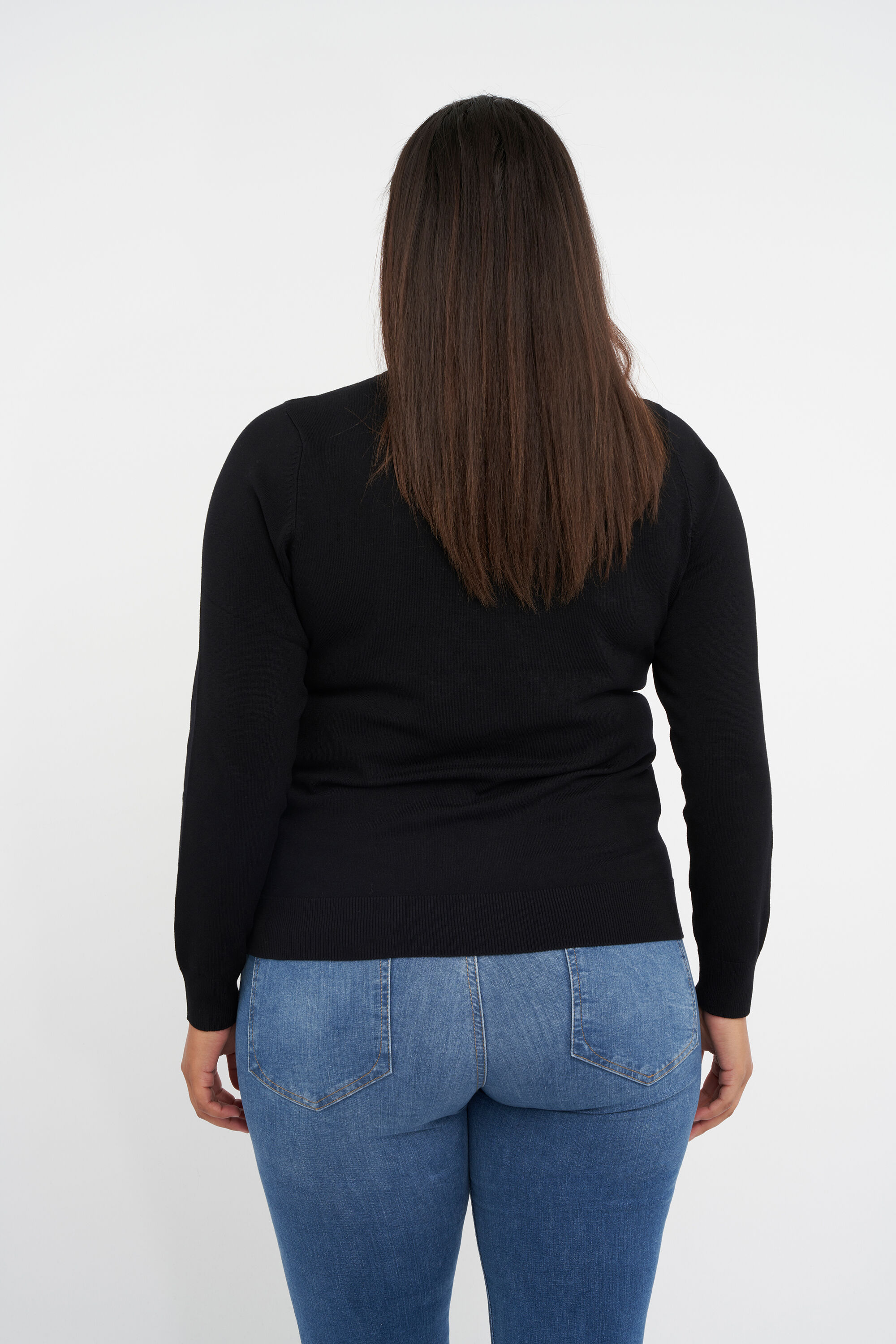 Pull en maille fine &agrave; col roul&eacute; image number 3