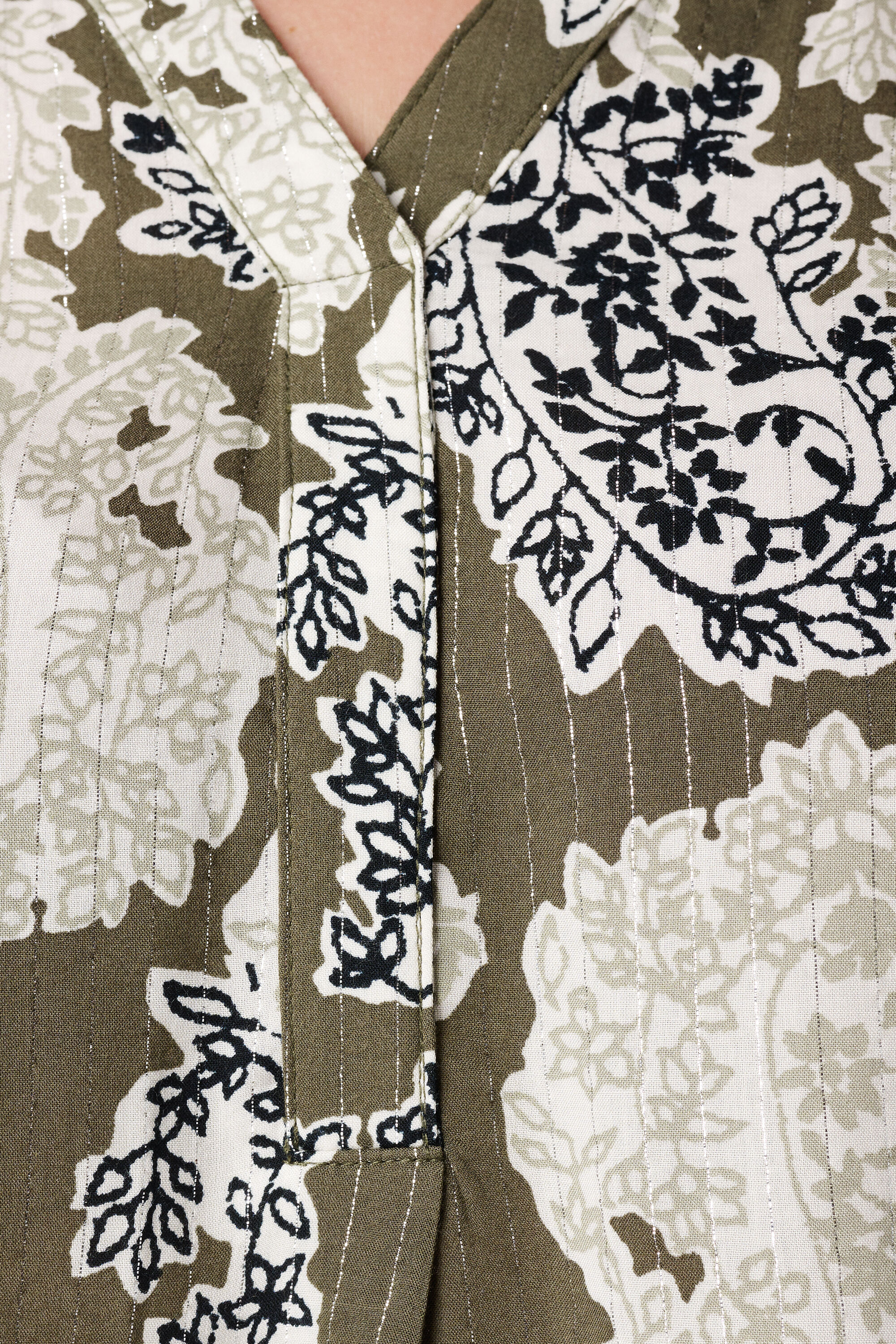 Blouse met print image number 6