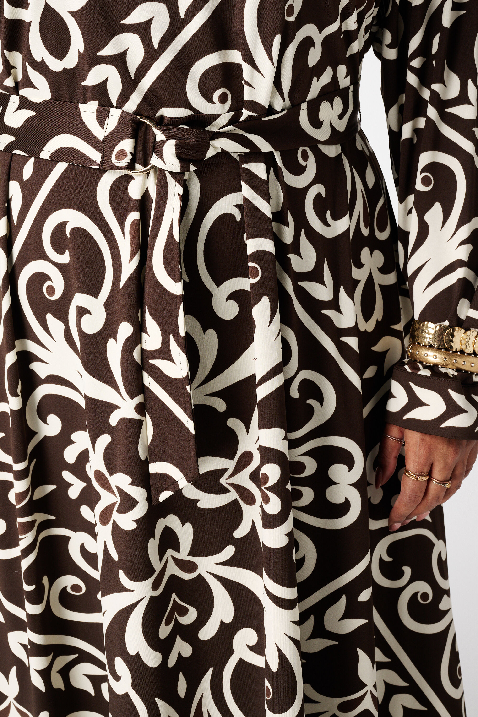 Jurk met paisley print en ceintuur image number 6