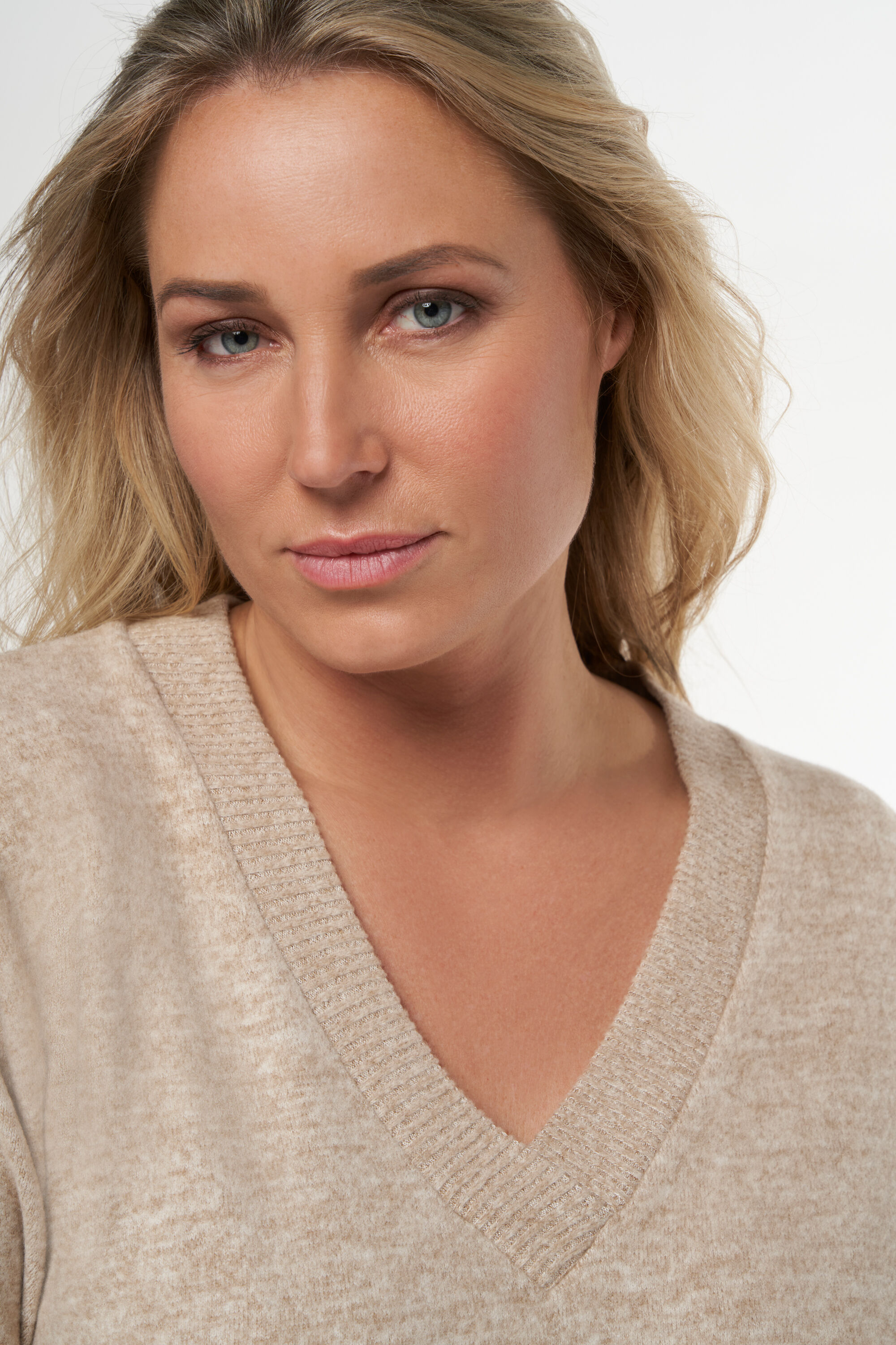 Robe ample en tissu doux image number 2