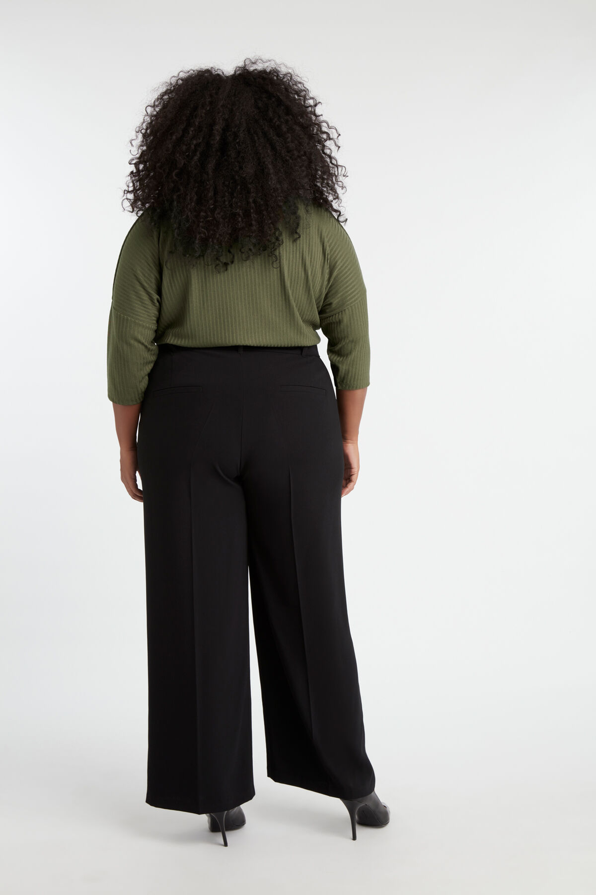 Pantalon coupe large image number 4