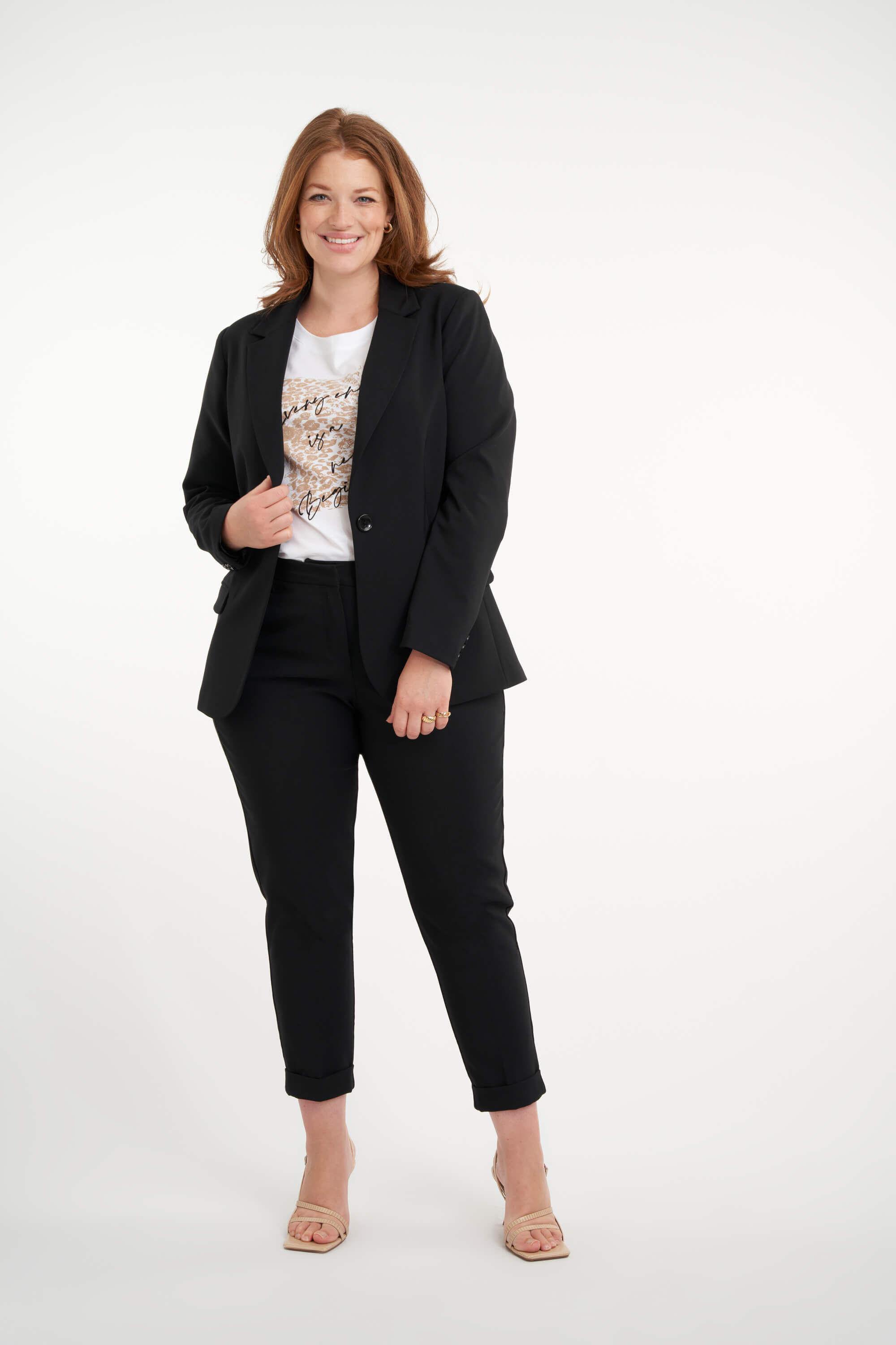 Blazer image number 5