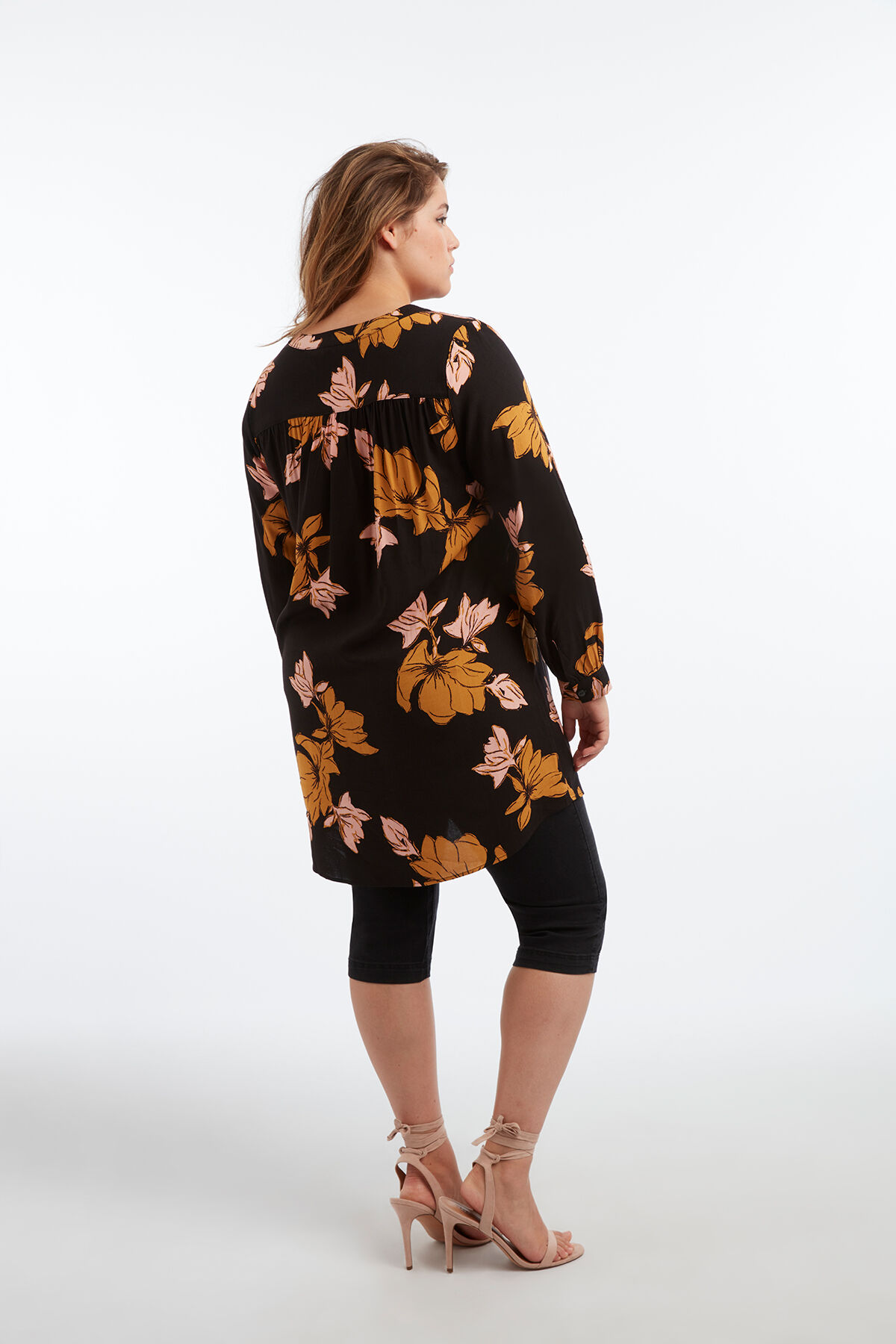 Tuniekblouse met bloemenprint image number 6