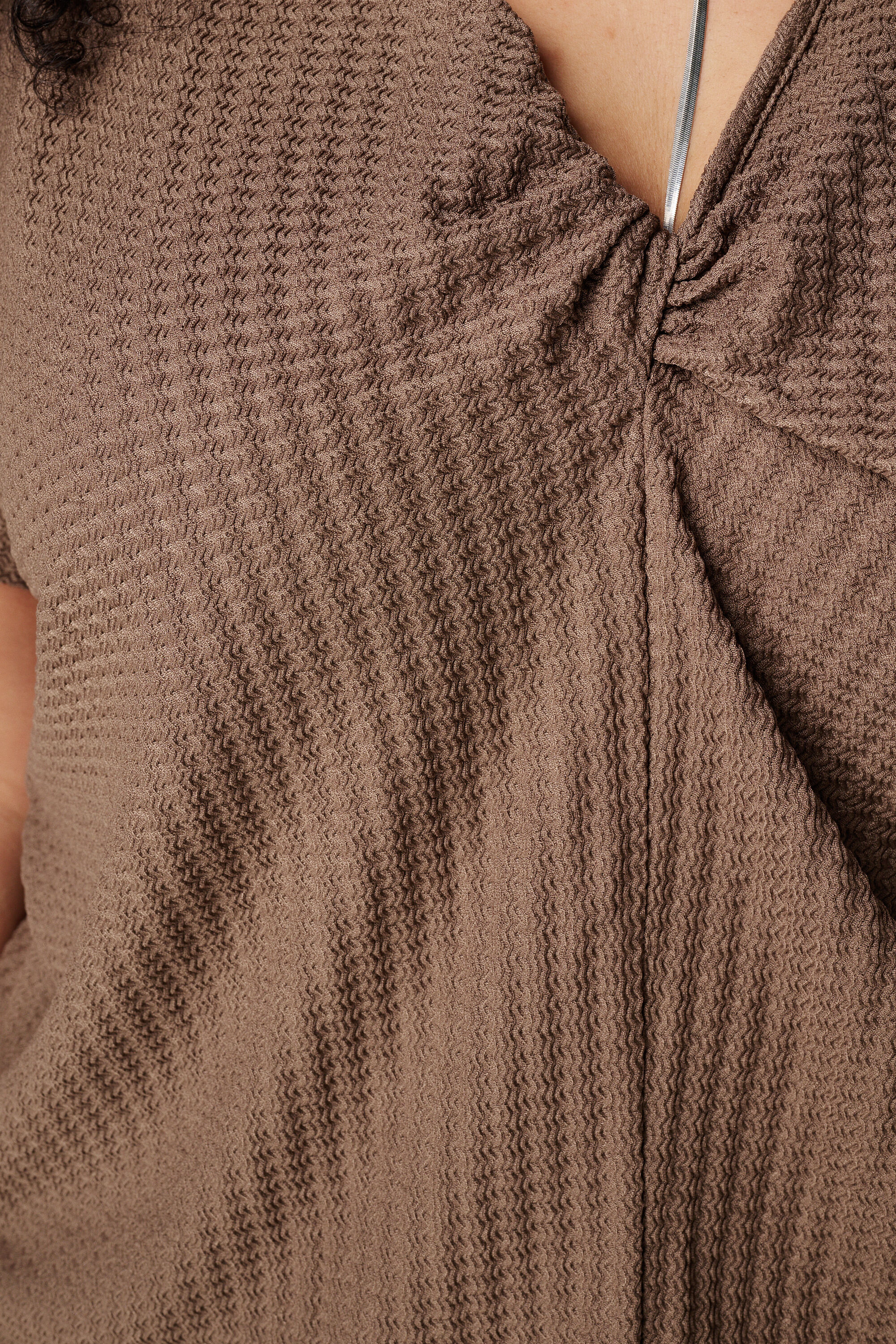 Top avec manches courtes image number 6