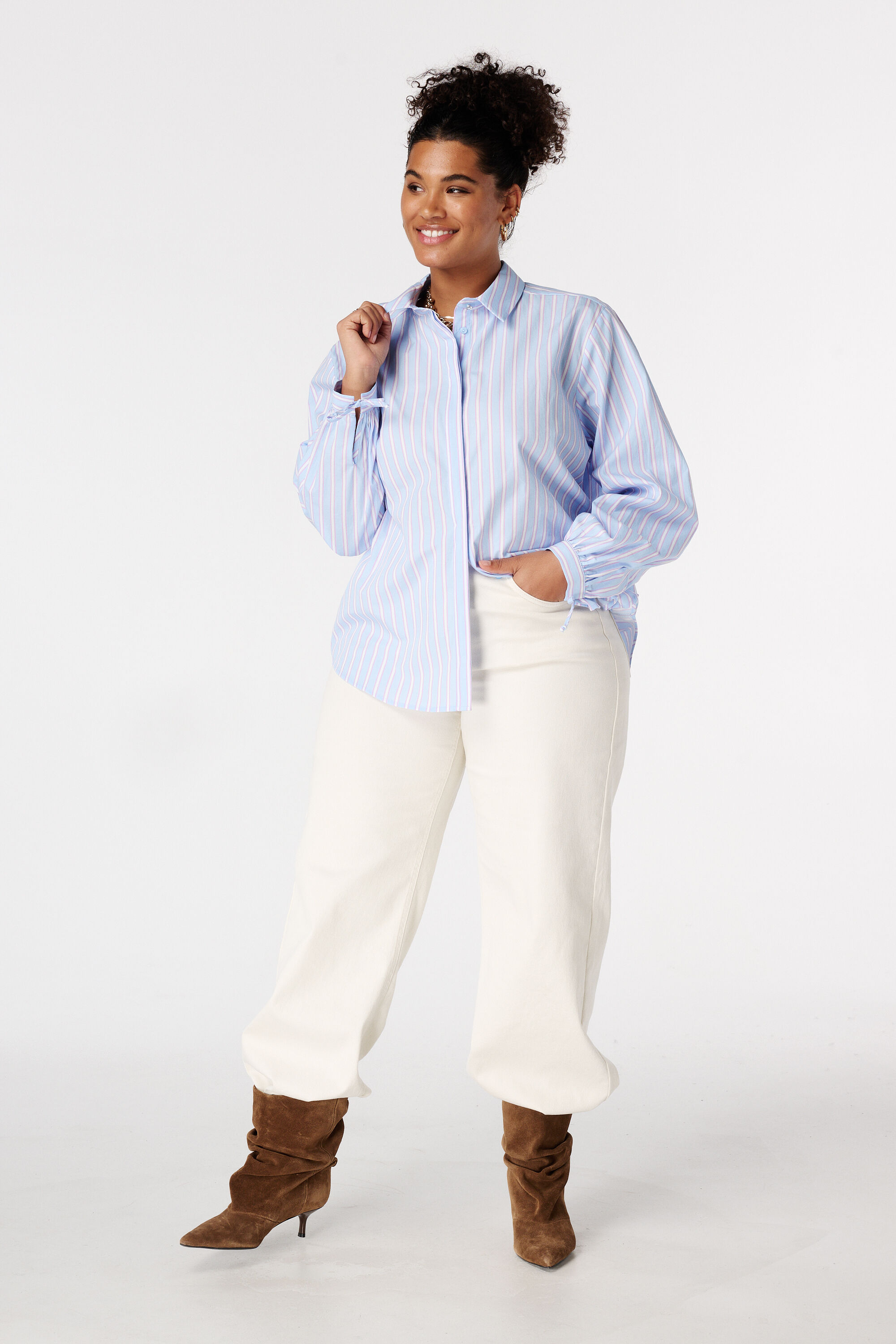 Blouse ray&eacute;e image number 5