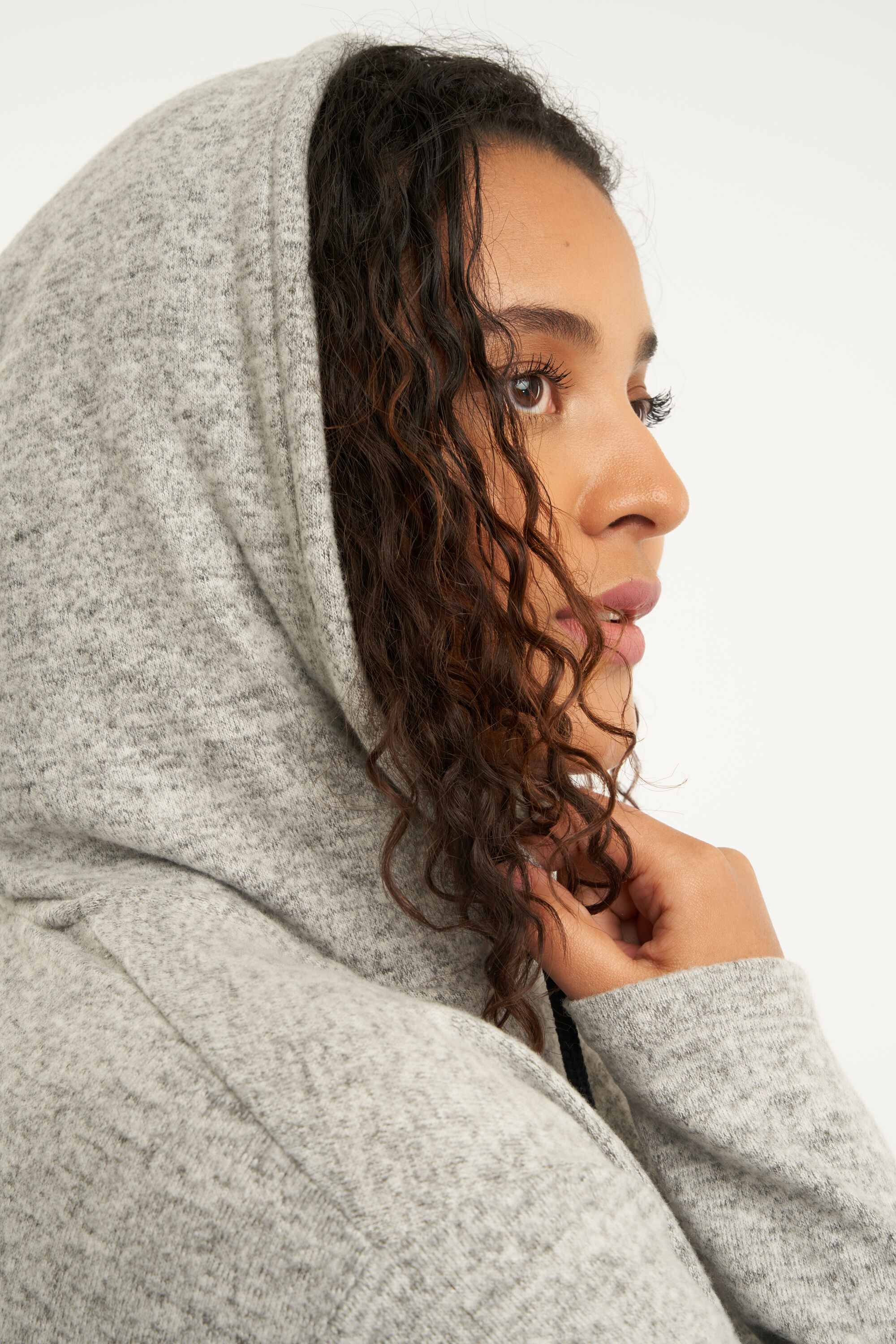 Hoodie image number 4