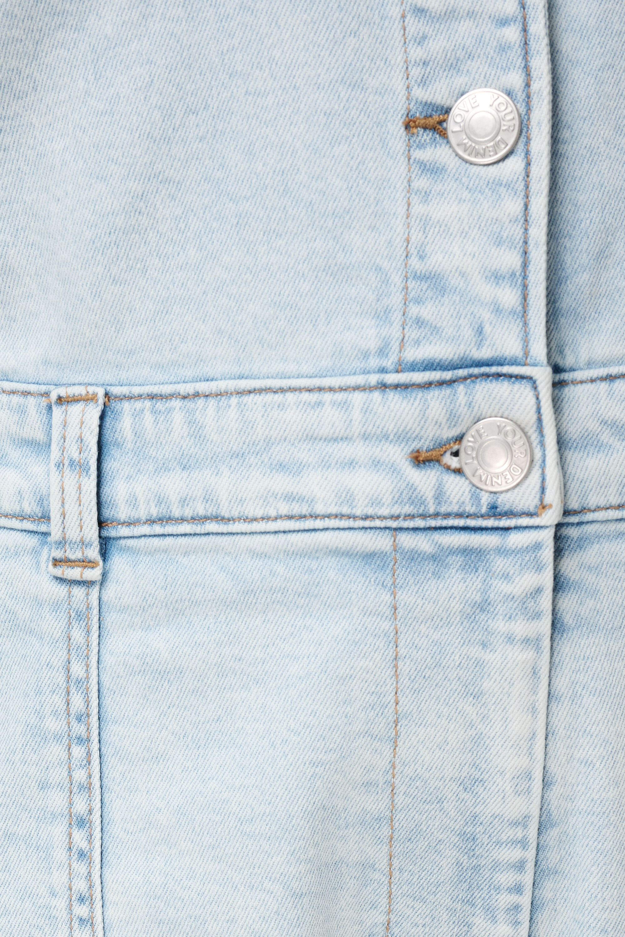 Combinaison en jean image number 6