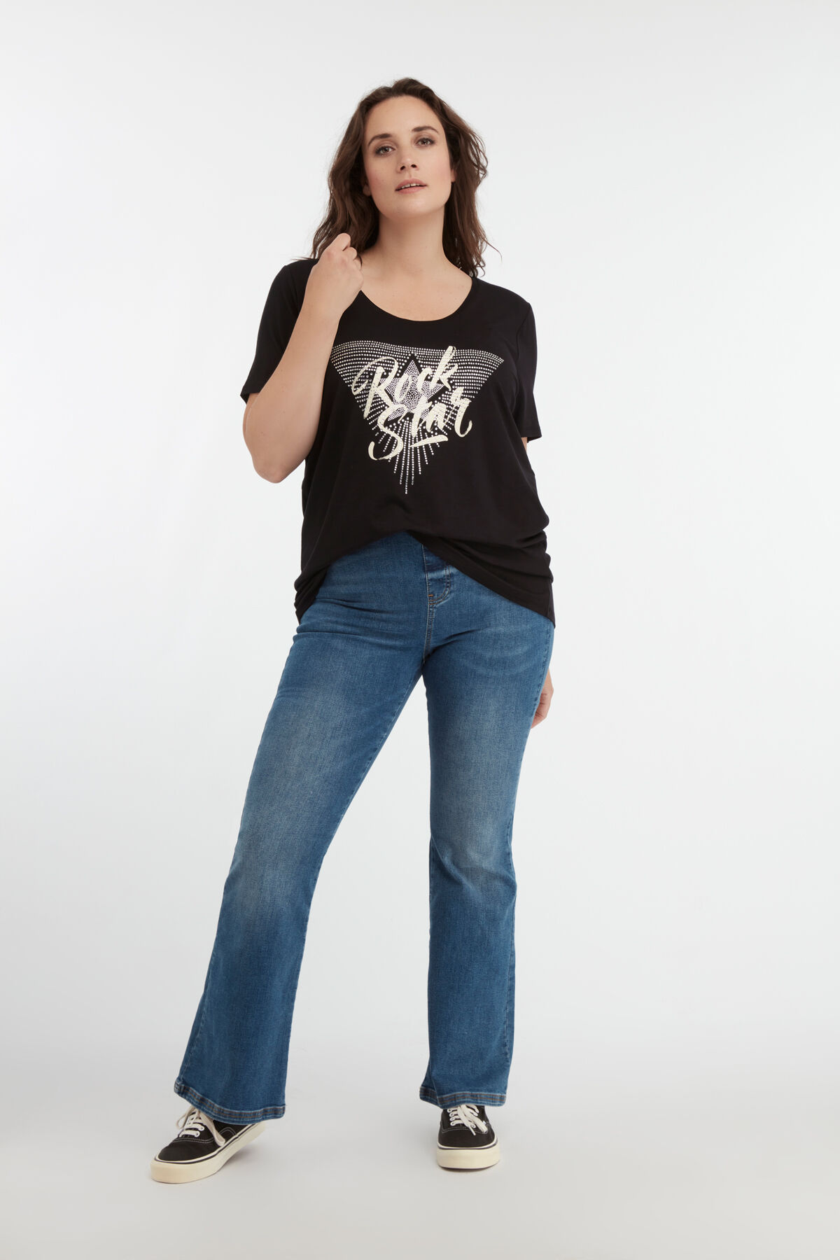 T-shirt met tekstopdruk en strass steentjes image number 5