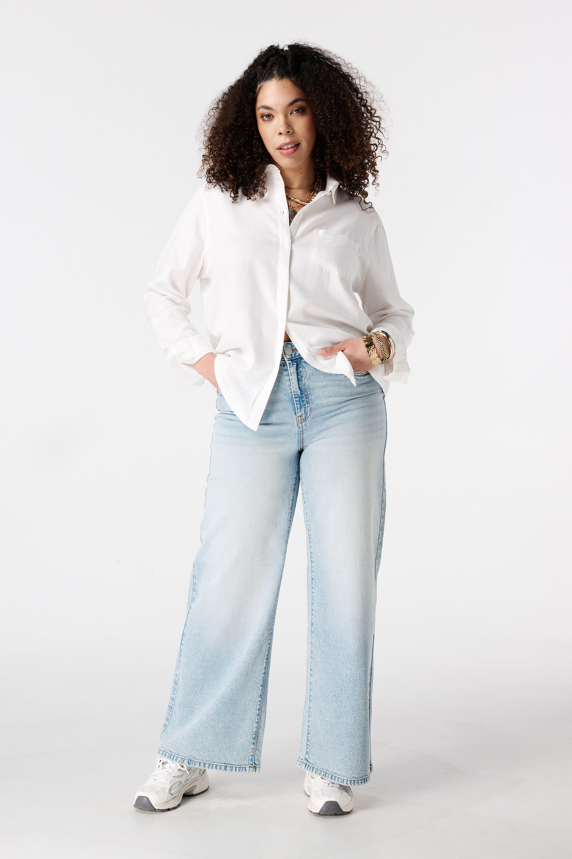Jeans larges &agrave; taille haute
