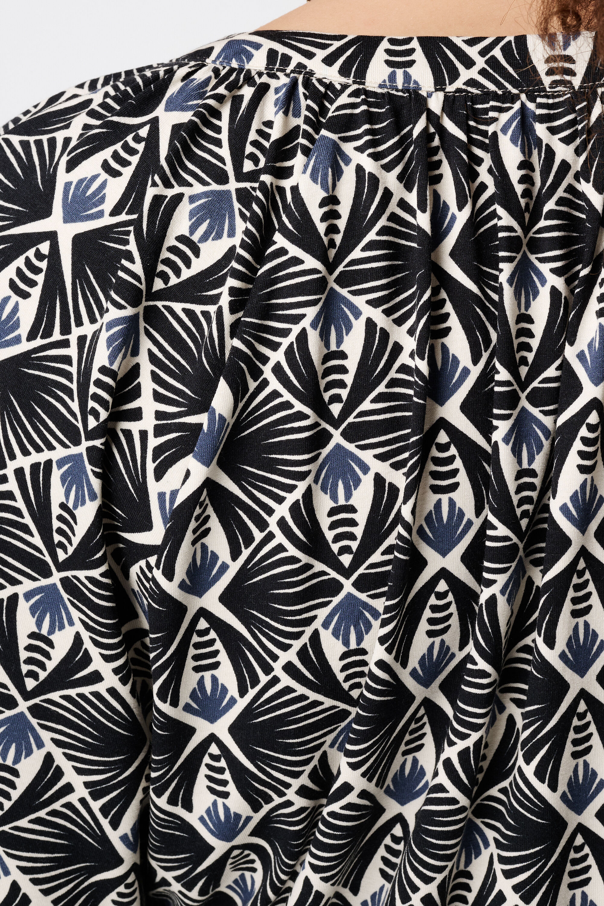 Top imprim&eacute; image number 6