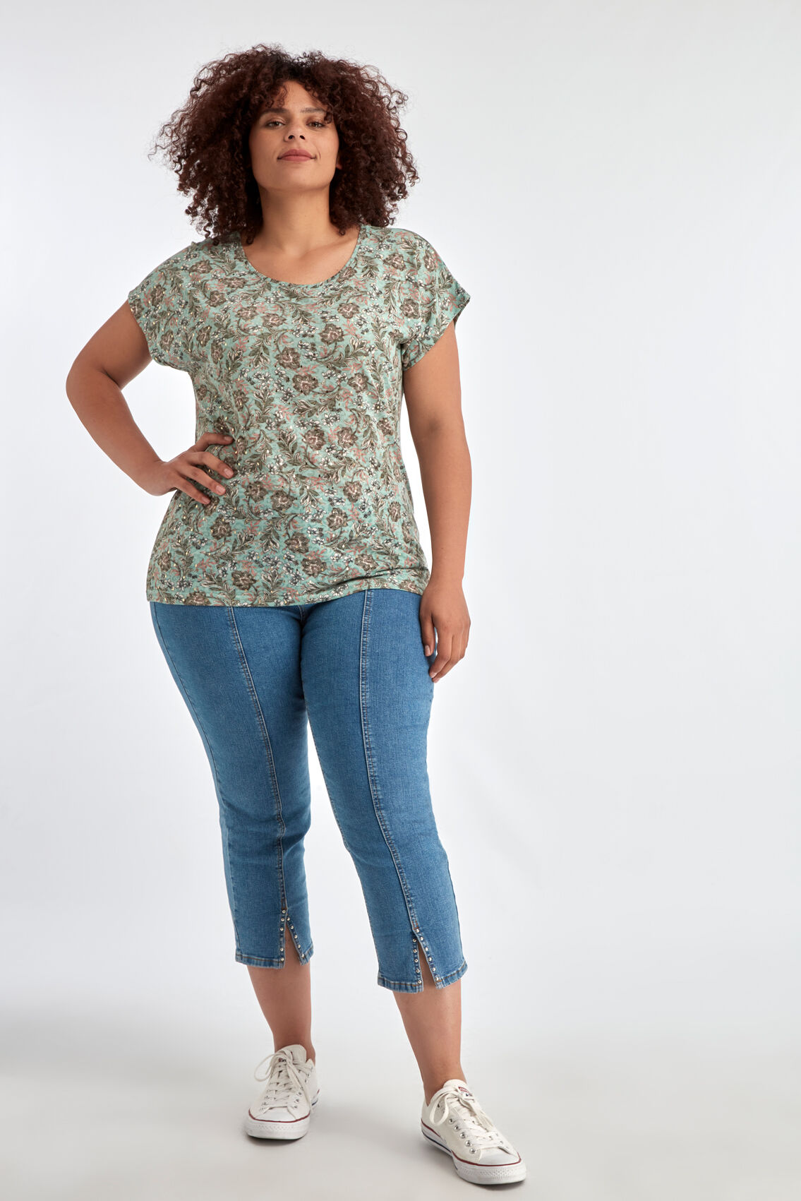 Haut avec manches ajour&eacute;es image number 5