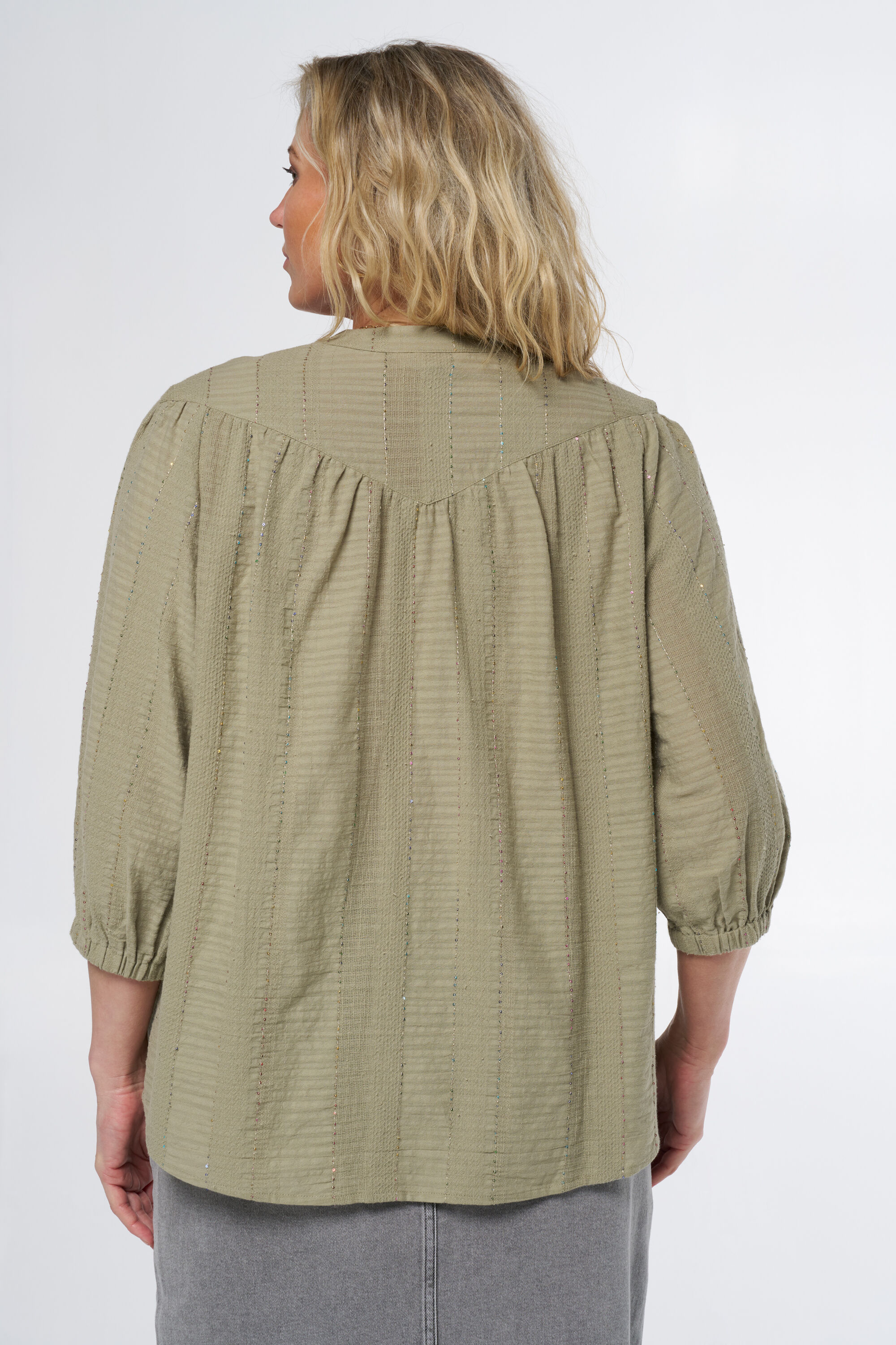 Chemisier avec d&eacute;tails image number 3