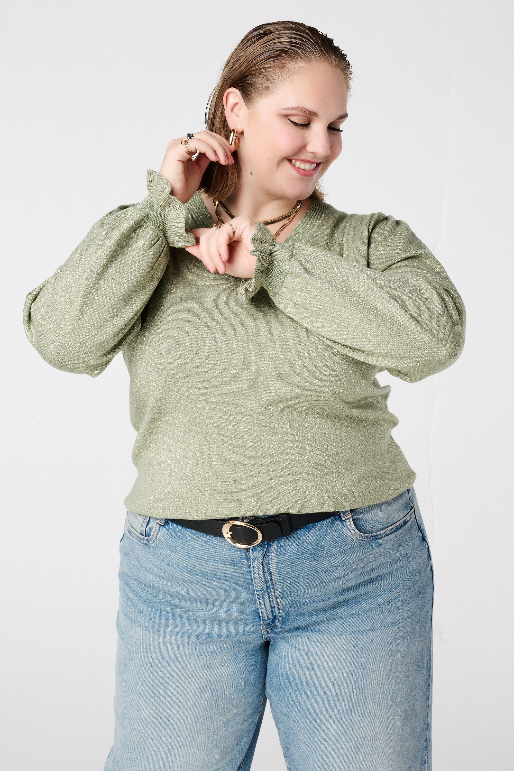 Pull en lurex avec manches volant&eacute;es
