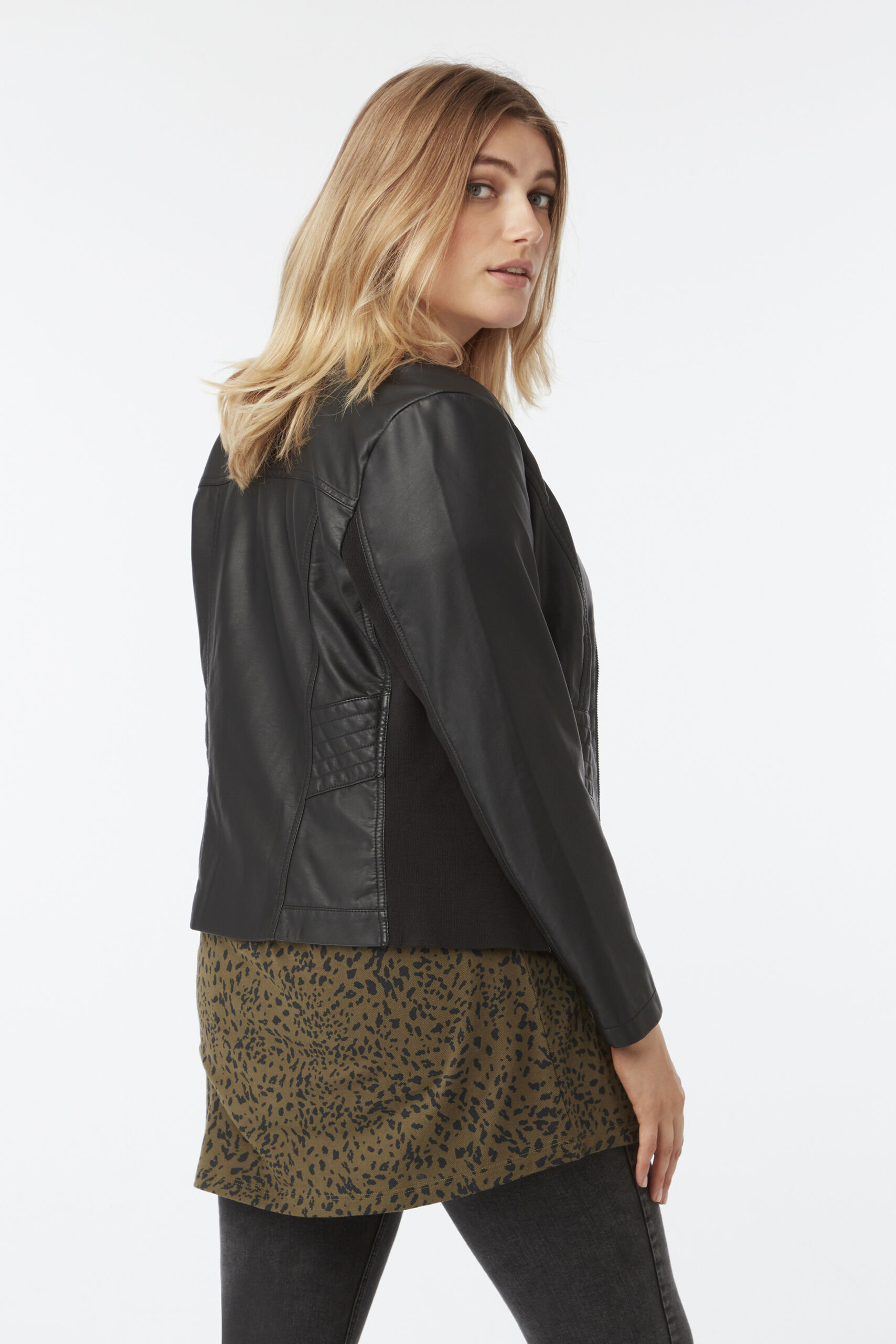 Veste en similicuir avec encolure ronde image number 6