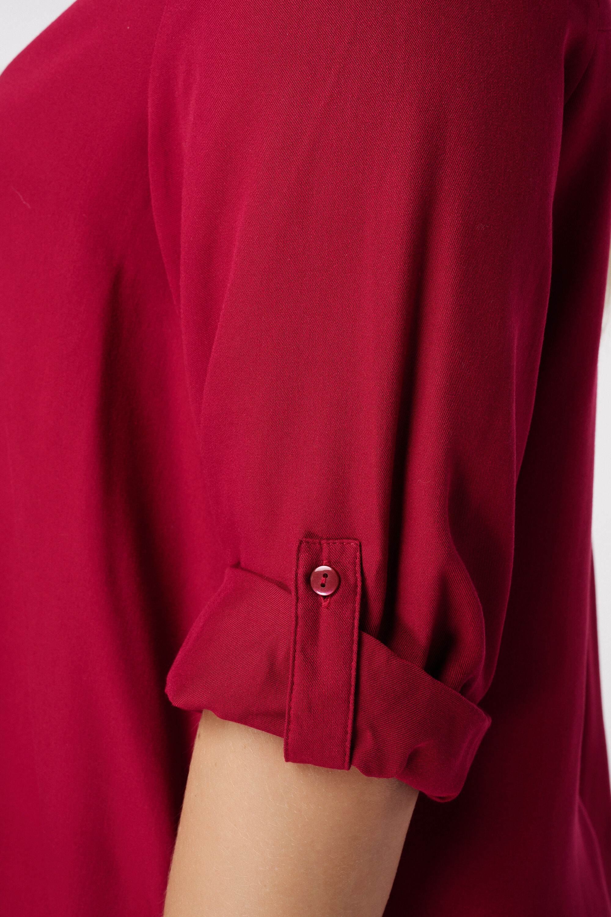 Chemisier &agrave; manches roul&eacute;es image number 6