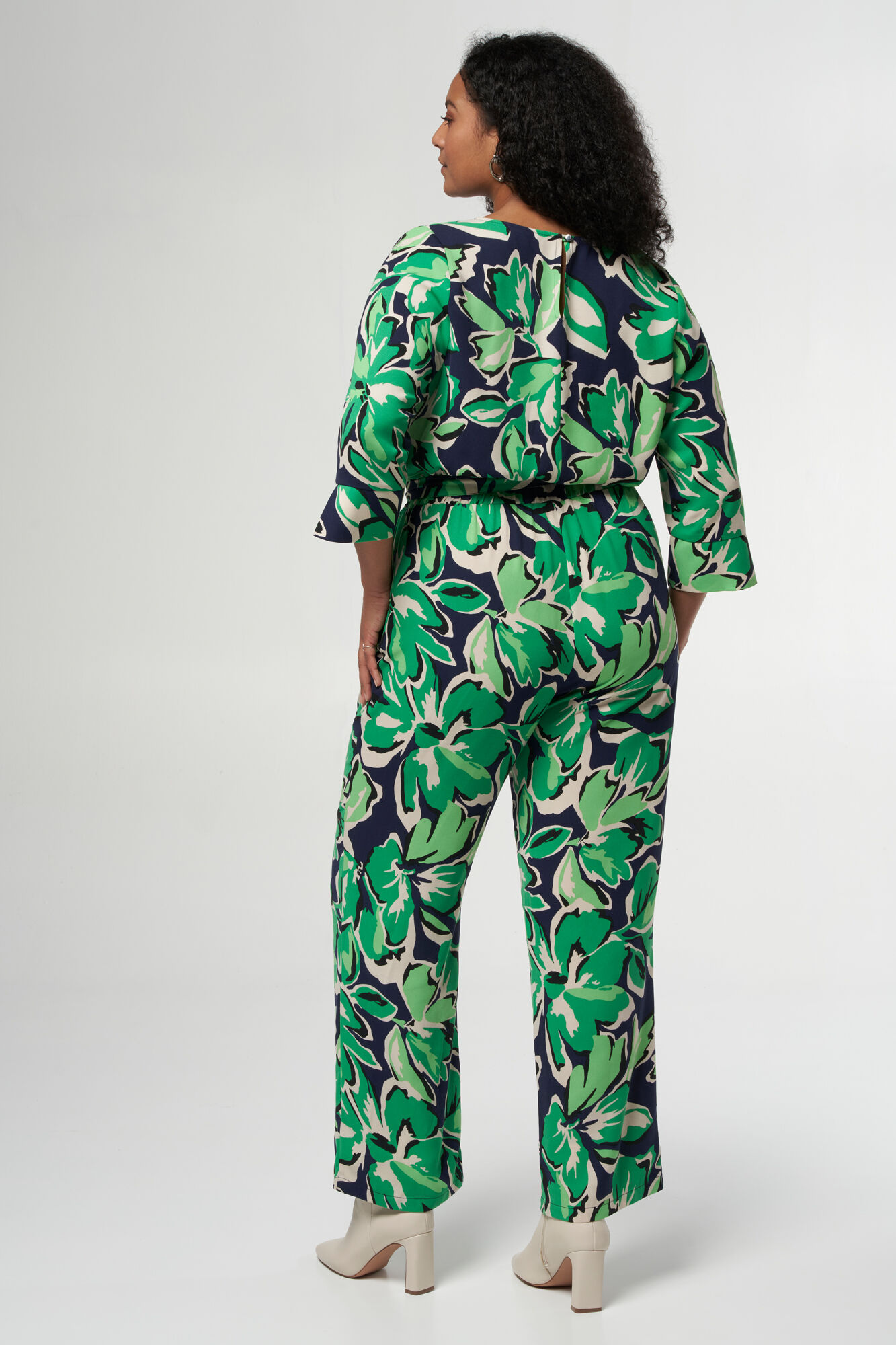 Jumpsuit met groene bloemenprint image number 3