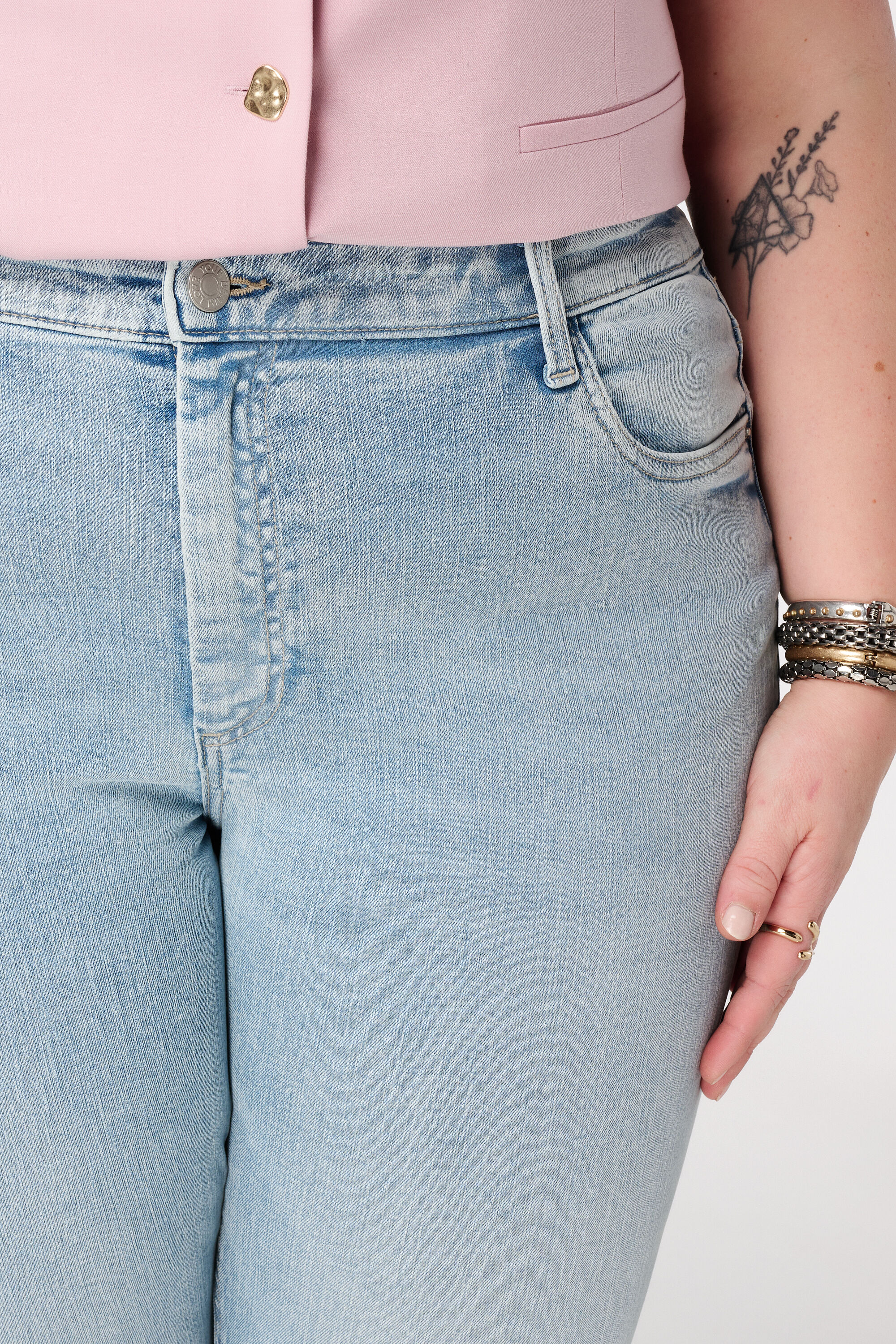 Slim leg jeans IRIS image number 4