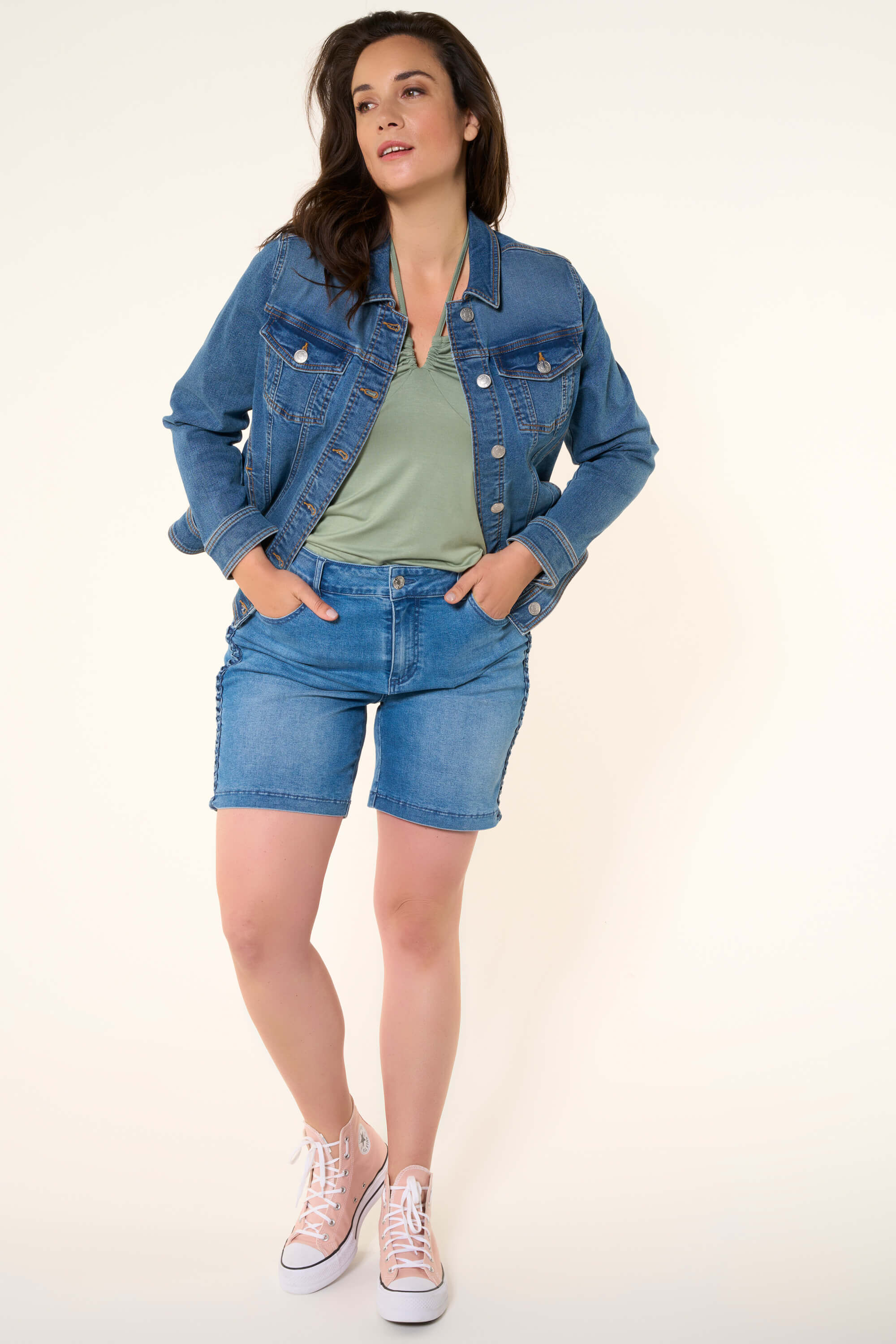 veste en jean image number 5