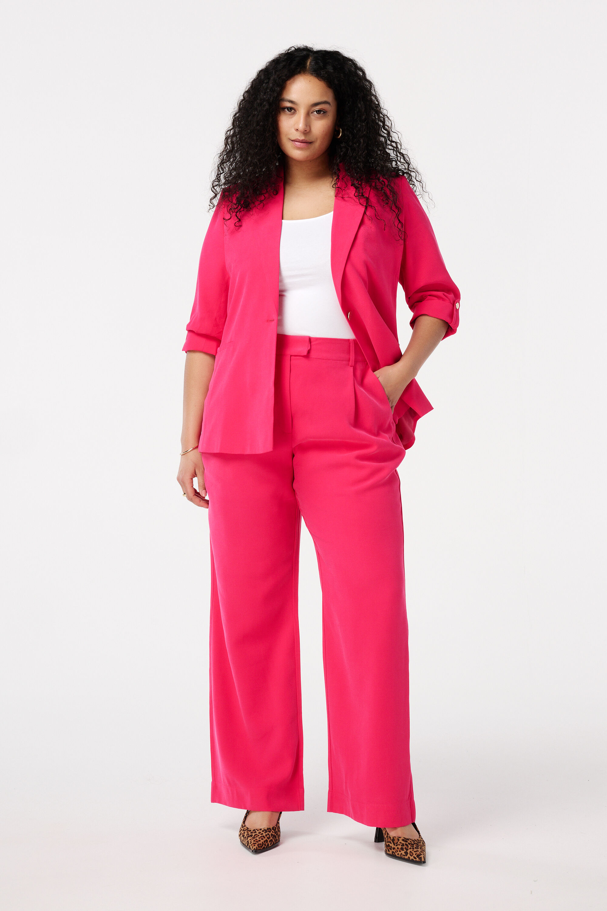 Blazer met opgerolde mouw image number 5