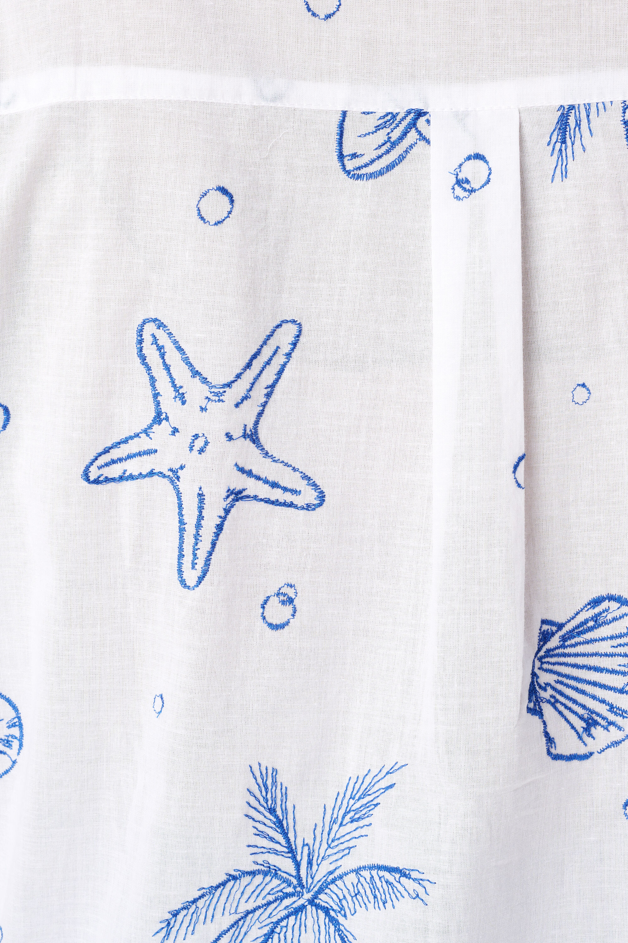 Blouse avec imprim&eacute; tropical image number 6