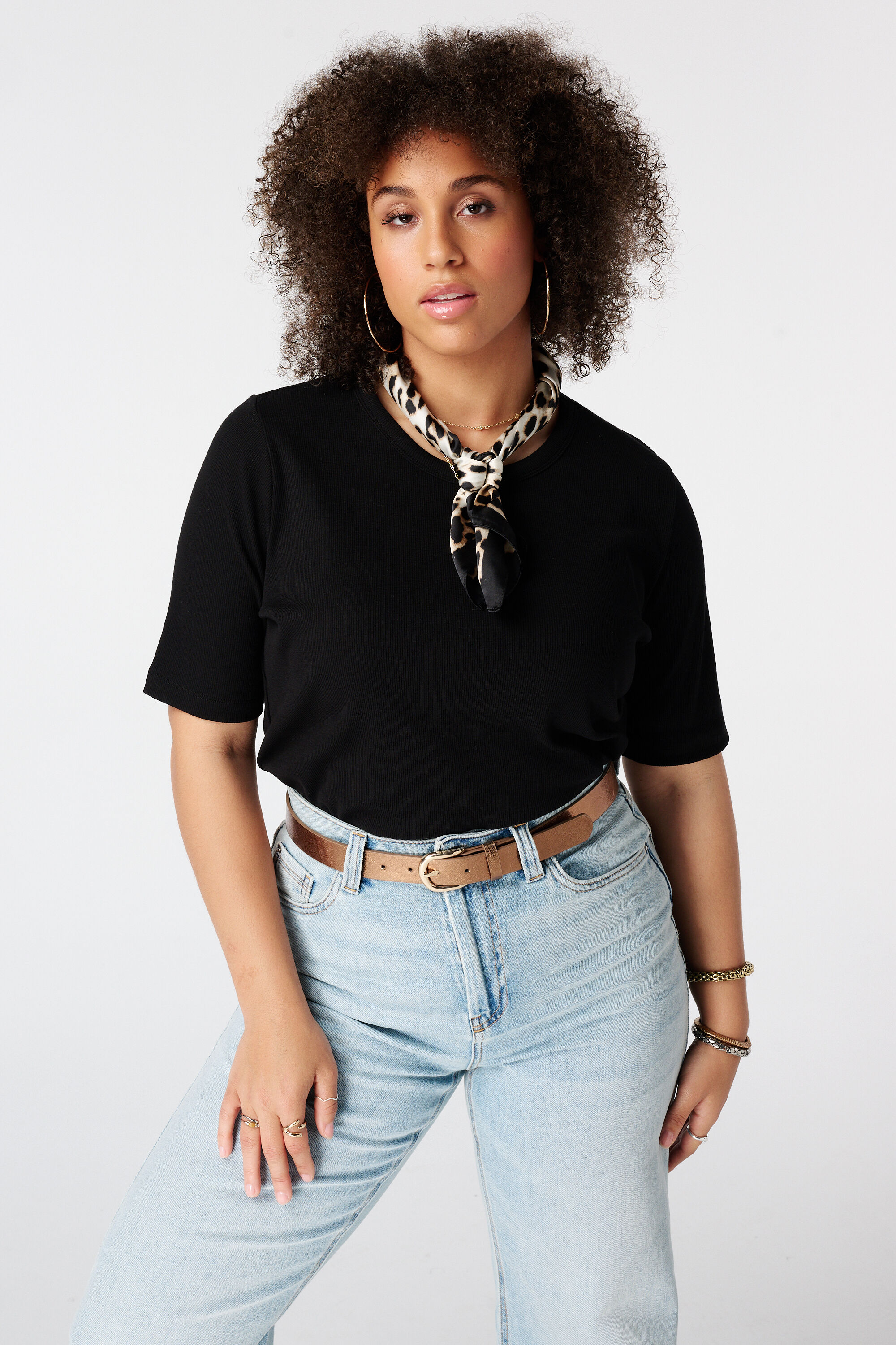 Ceinture m&eacute;tallique avec boucle