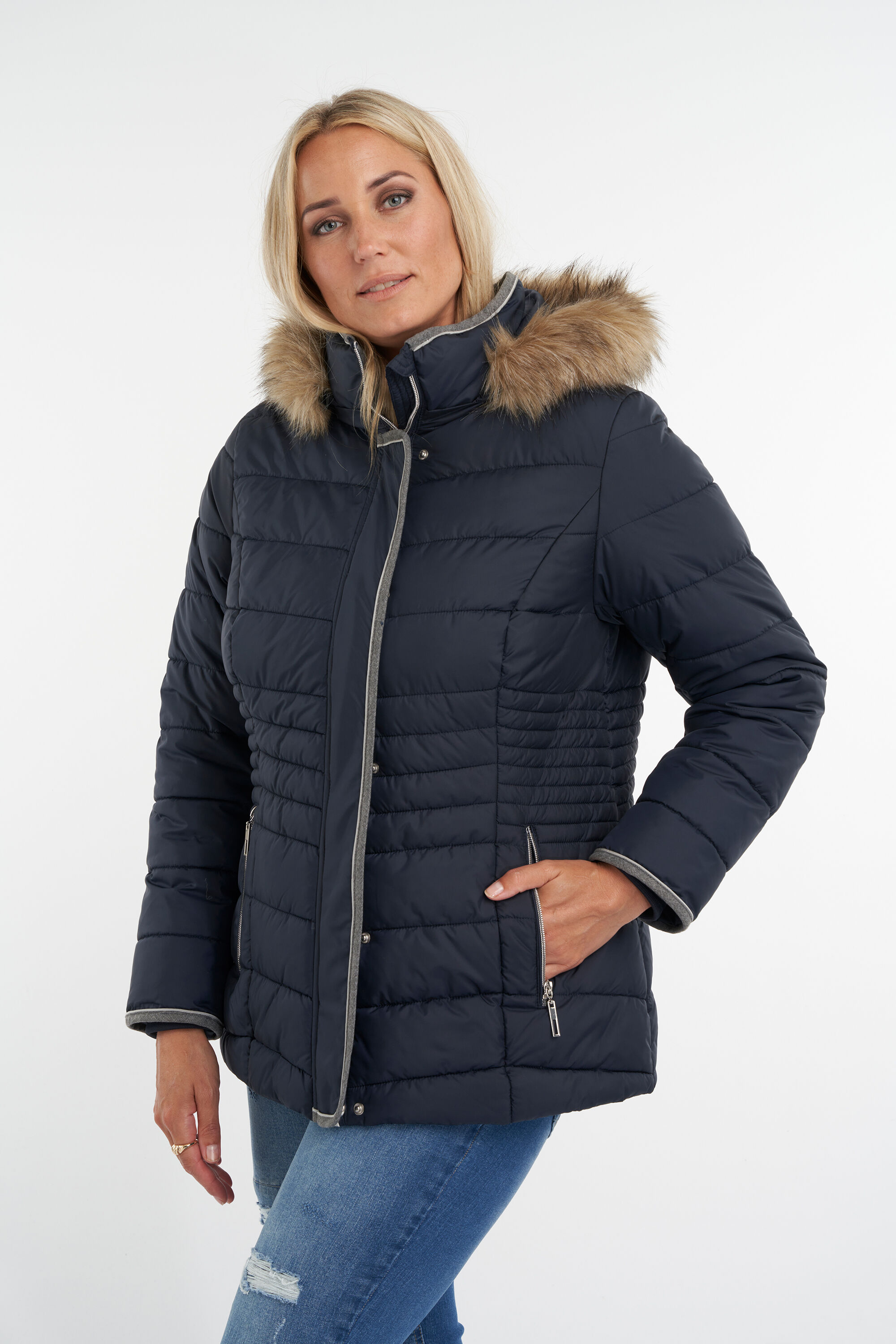 Veste matelass&eacute;e  image number 5